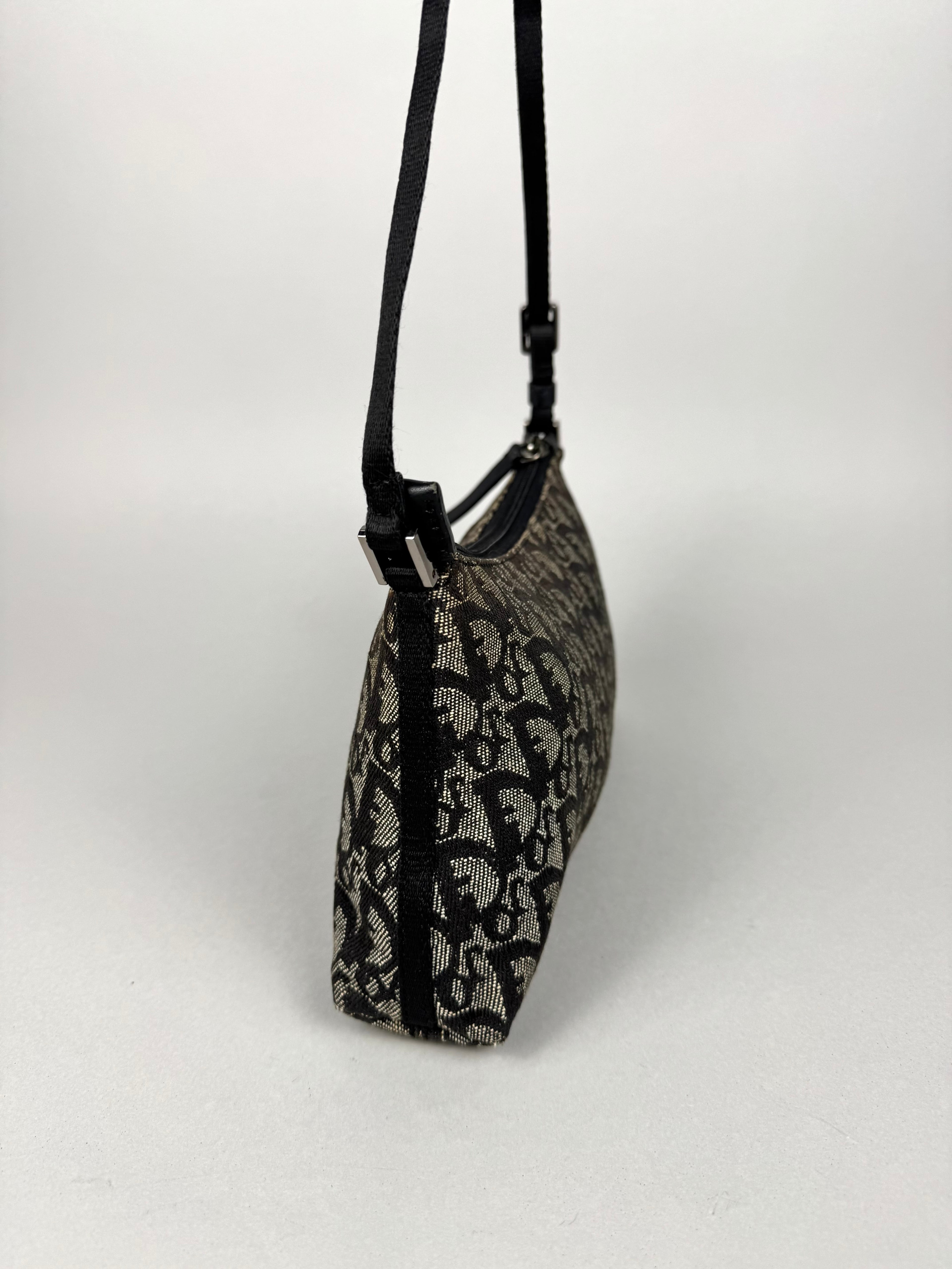 Christian Dior Monogram Pochette Black