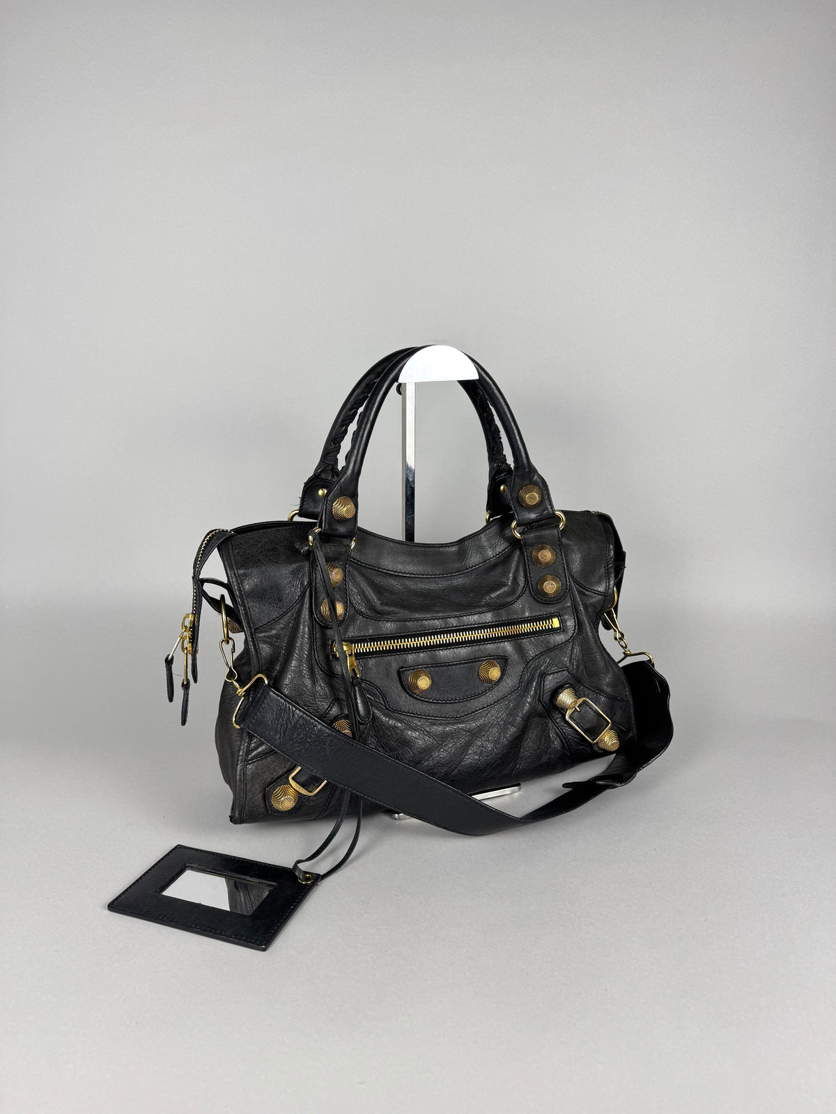 Balenciaga Agneau 21 Gold Hardware City Black Leather