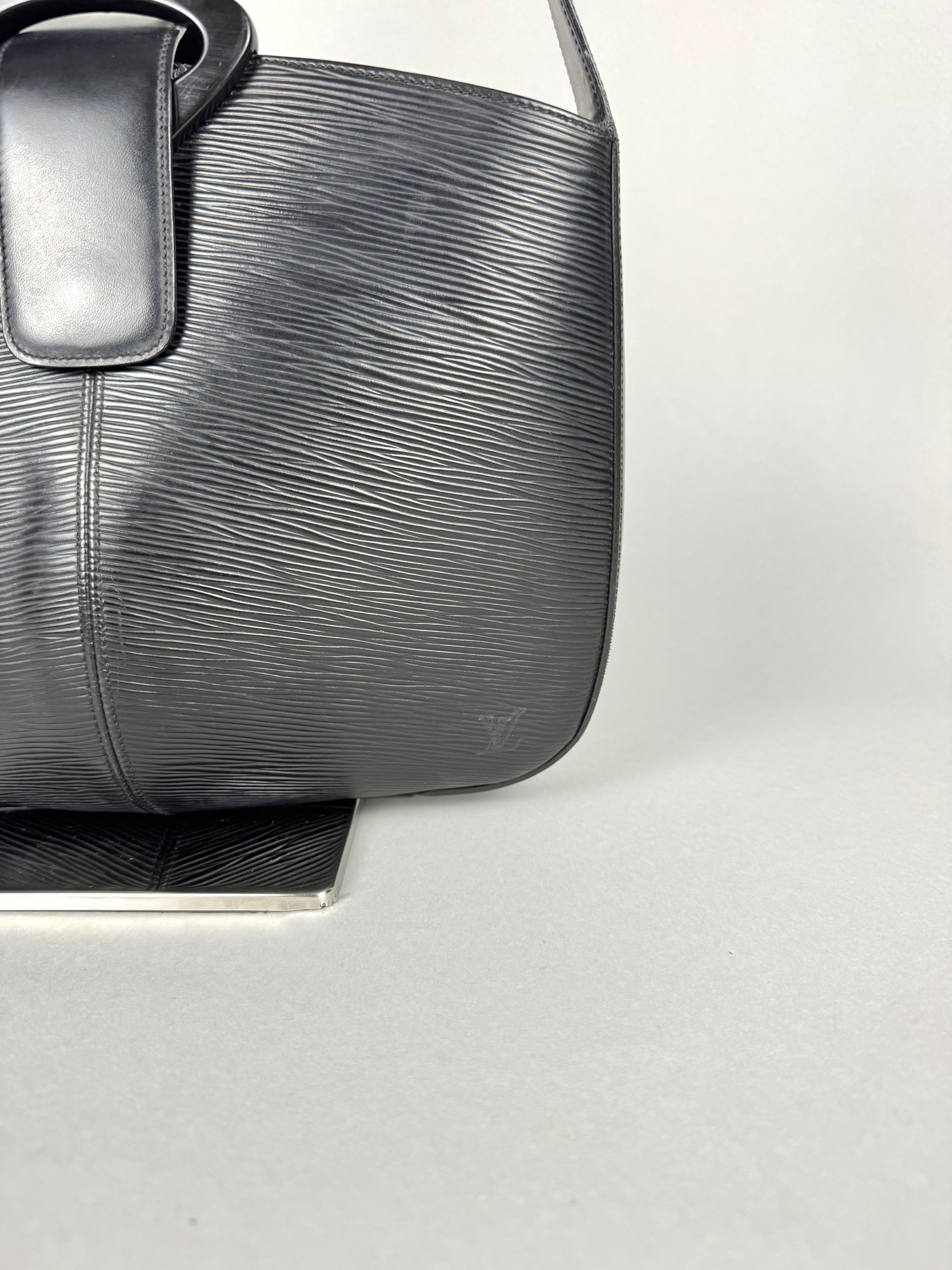 Louis Vuitton Rêverie Epi Leather Black