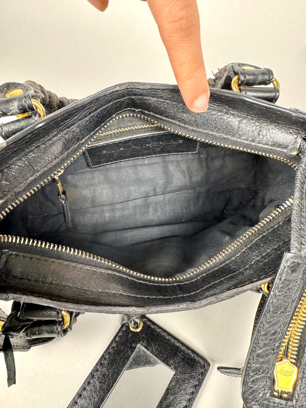 Balenciaga Agneau Mini City Black Leather
