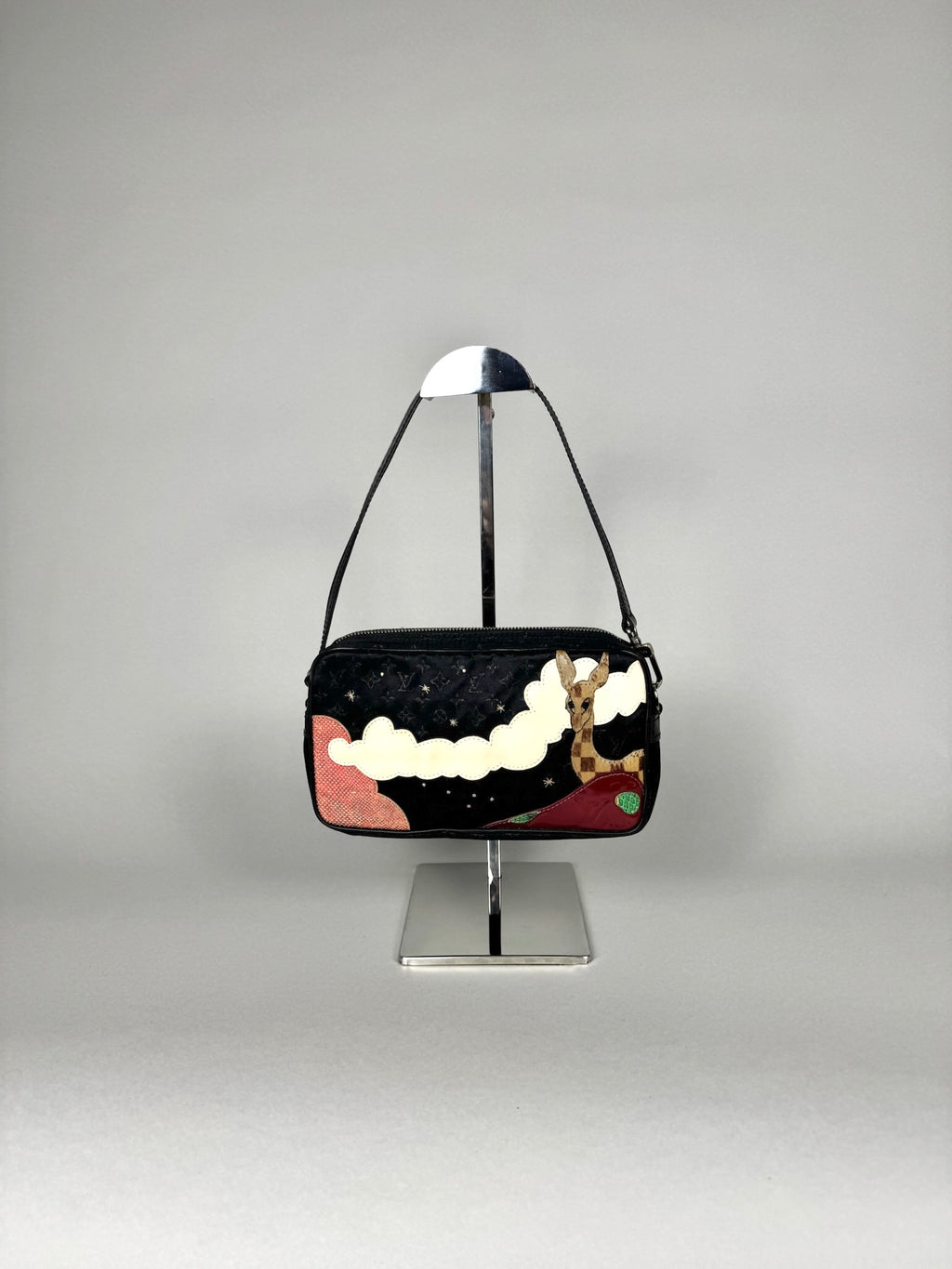 Louis Vuitton Conte de Fées Pochette