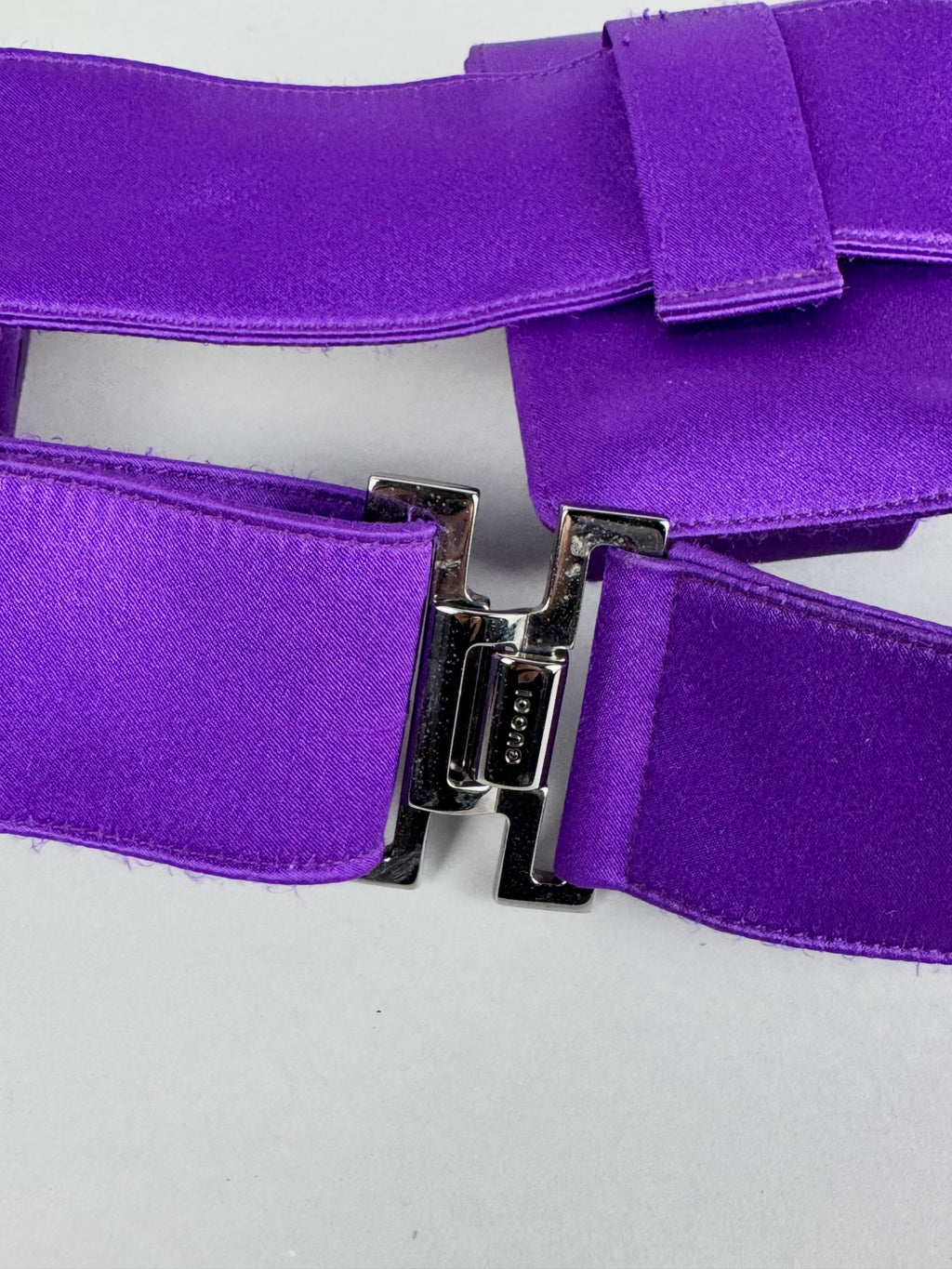 Gucci Tom Ford Runway Purple Satin Pochete Belt Sling