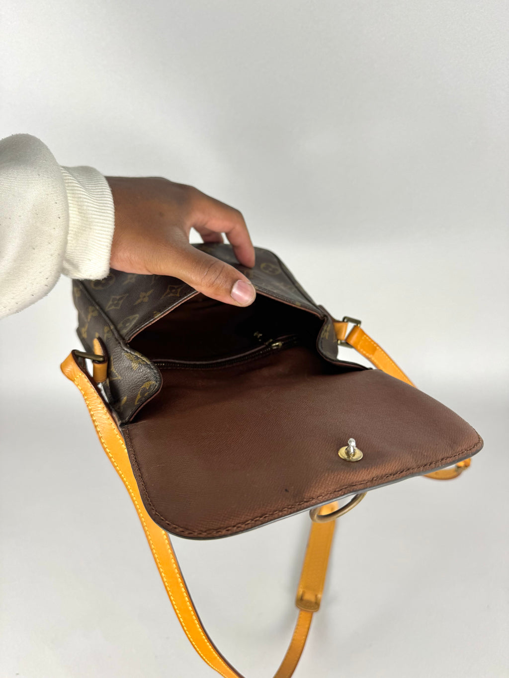 Louis Vuitton Monogram Saint Cloud MM
