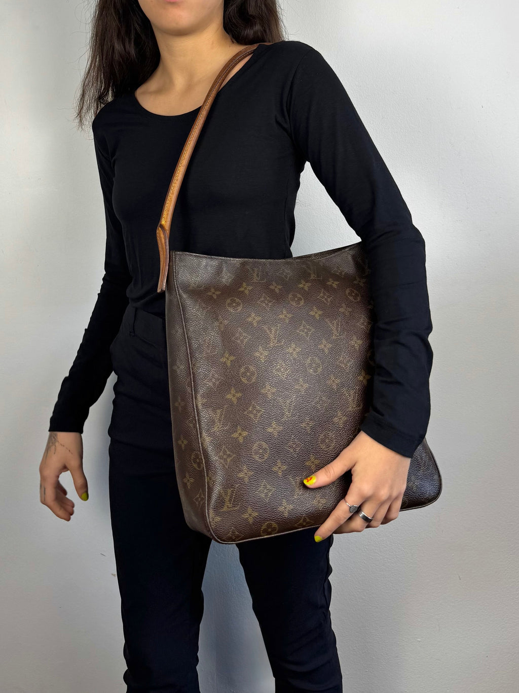 Louis Vuitton Monogram Looping GM
