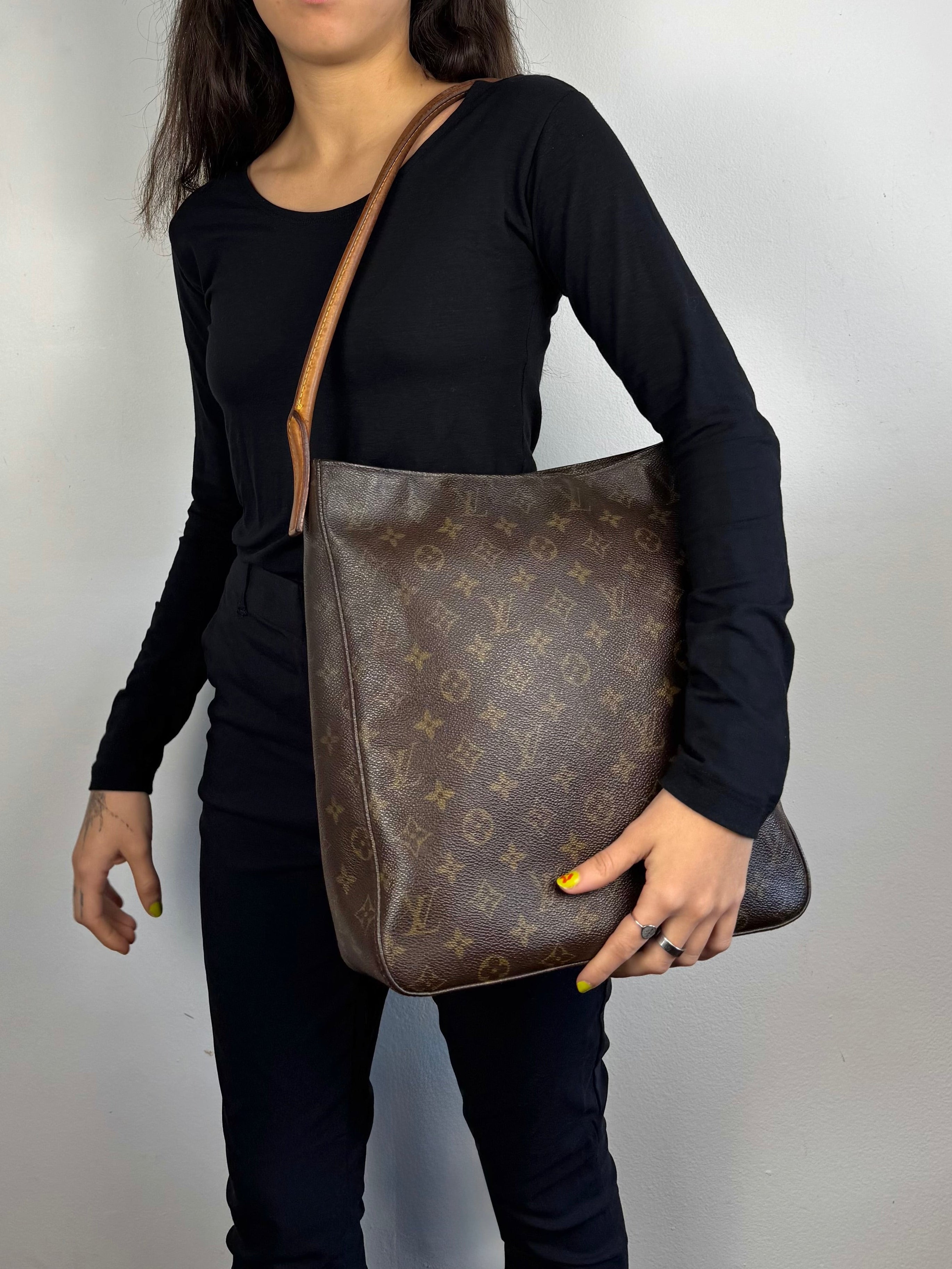 Louis Vuitton Monogram Looping GM