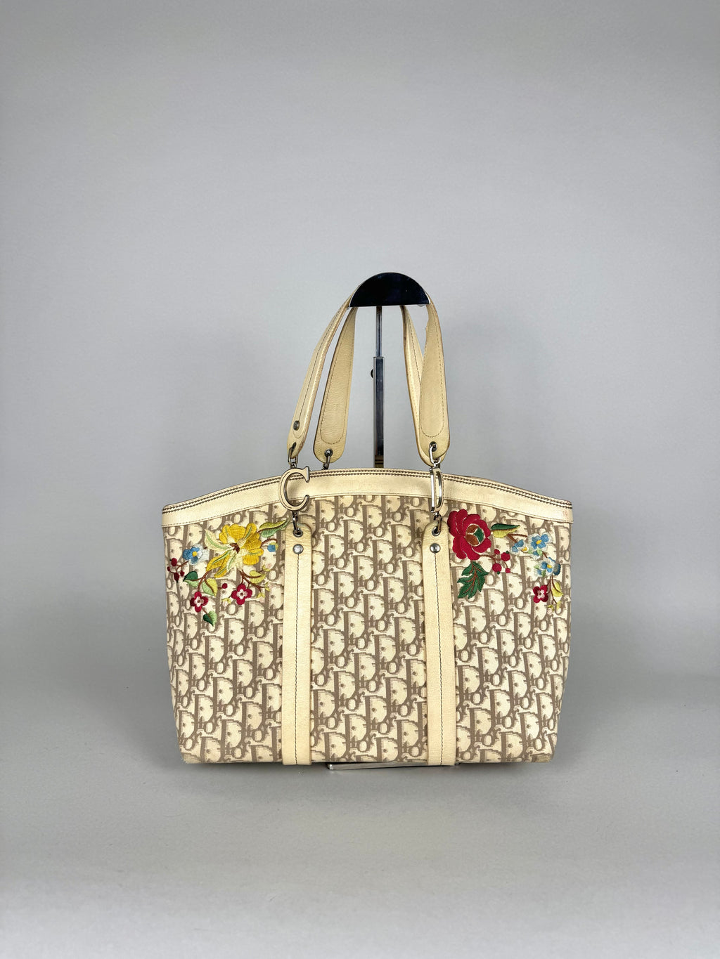 Christian Dior Beige Diorissimo Embroidered Flowers Tote