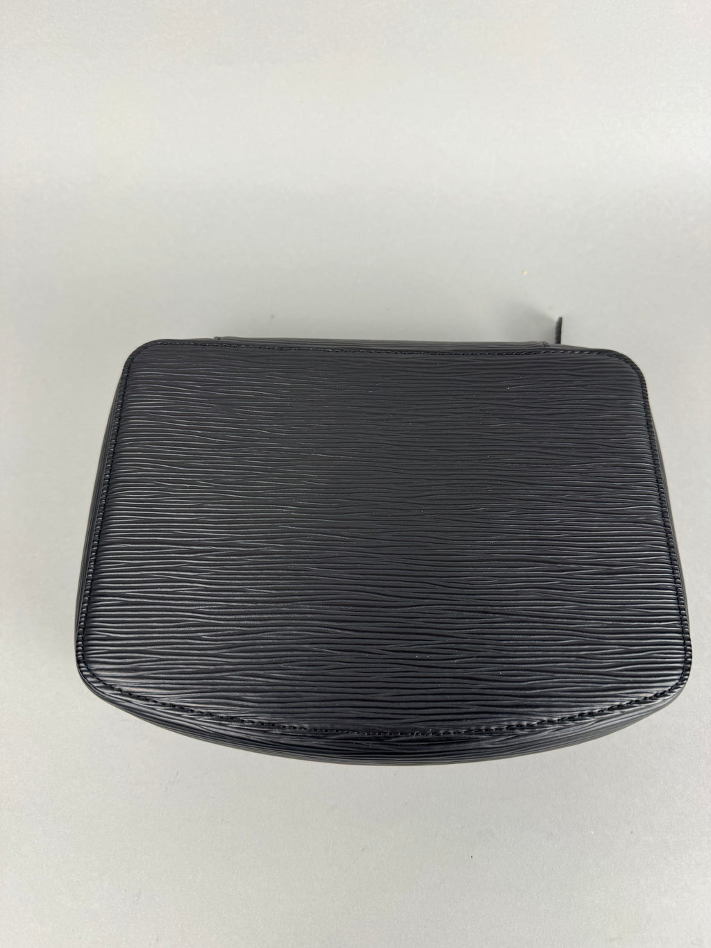 Louis Vuitton Epi Leather Black Poche Monte-Carlo Jewelry Case Noir