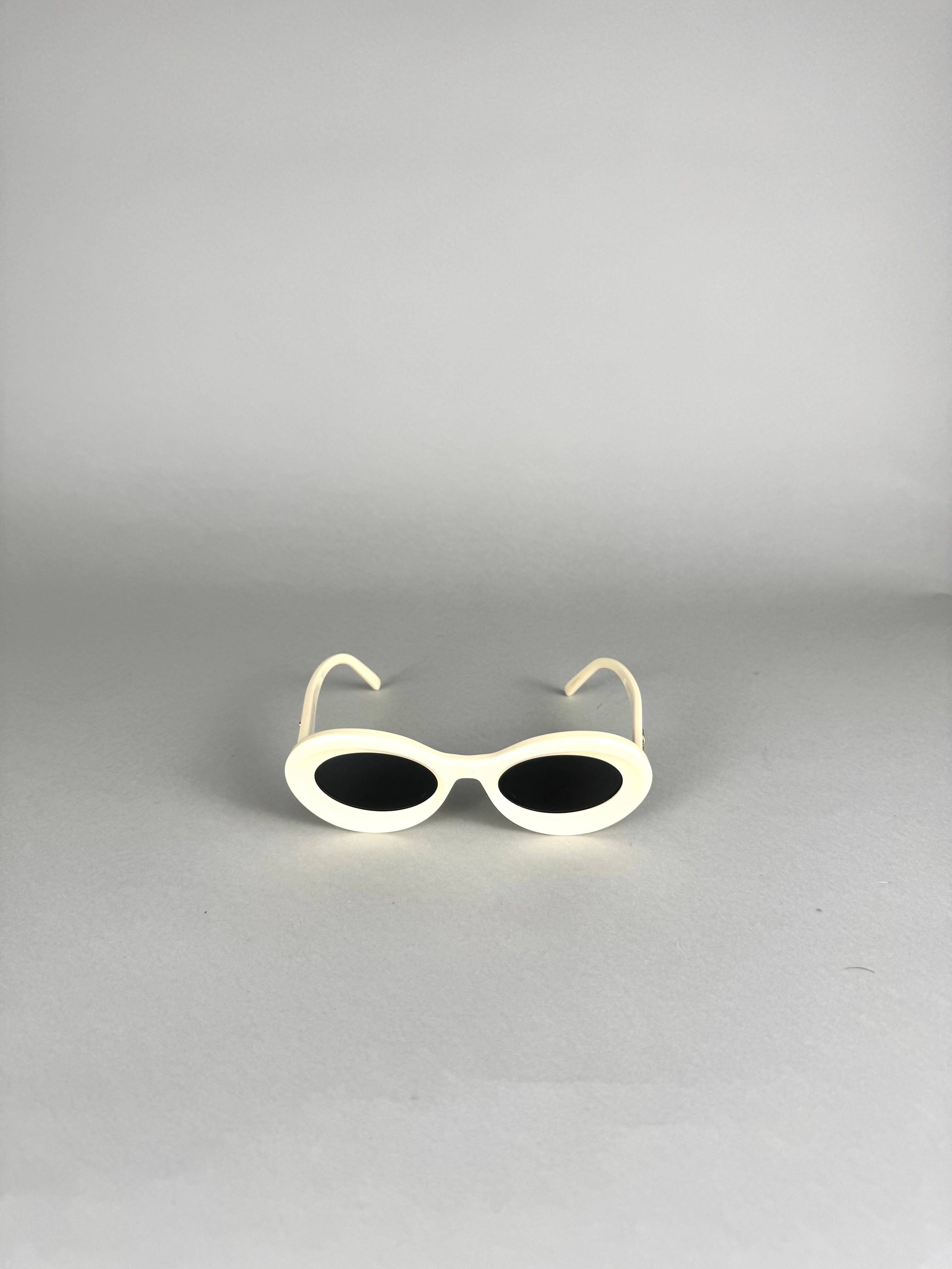 Loewe Loop Oversized Round Frame White Sunglasses
