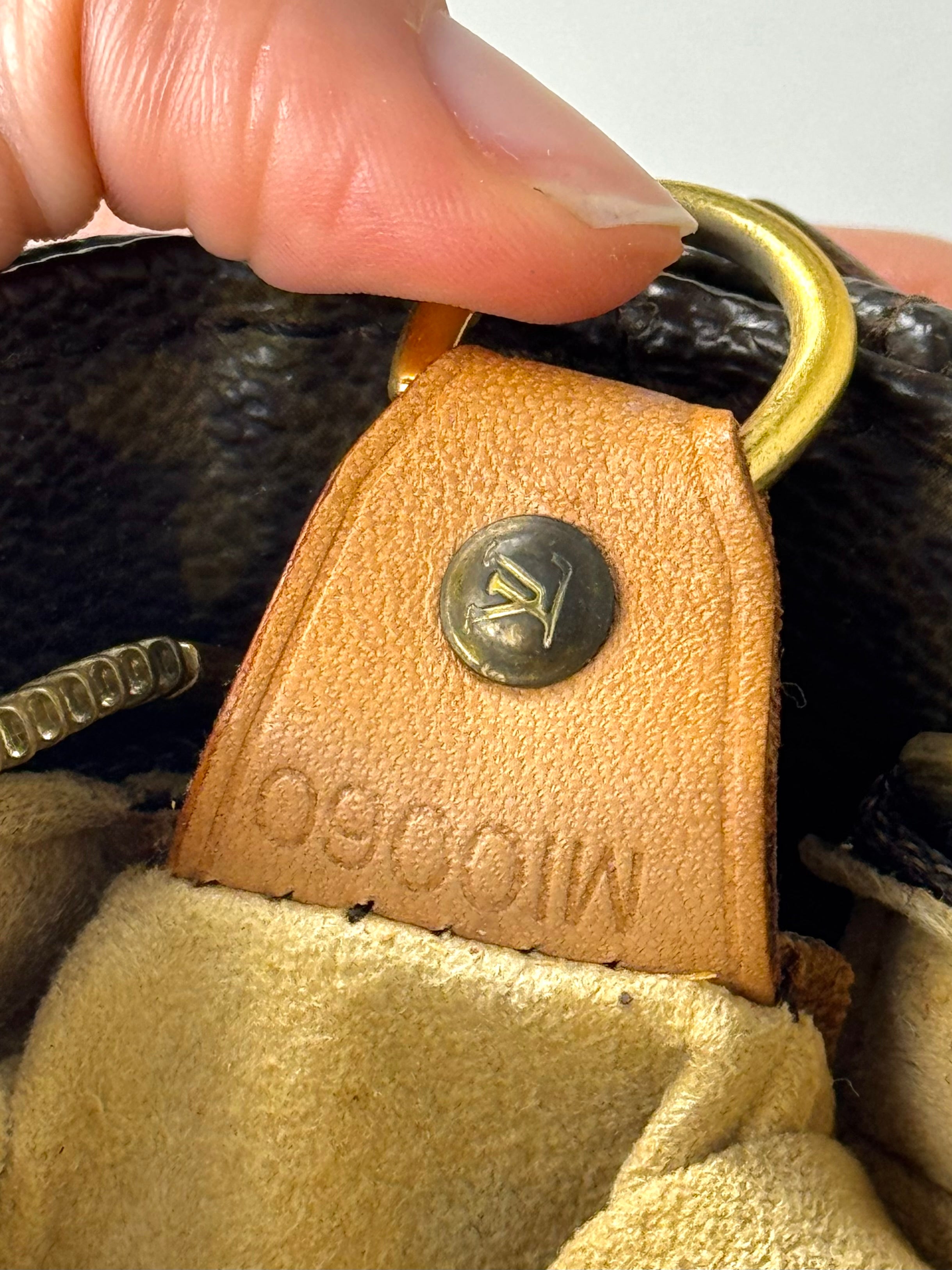Louis Vuitton Monogram Looping GM