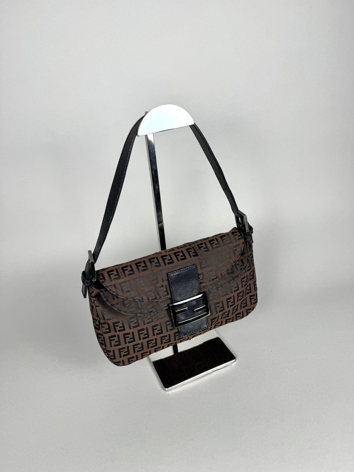 Fendi Baguette Monogram Brown