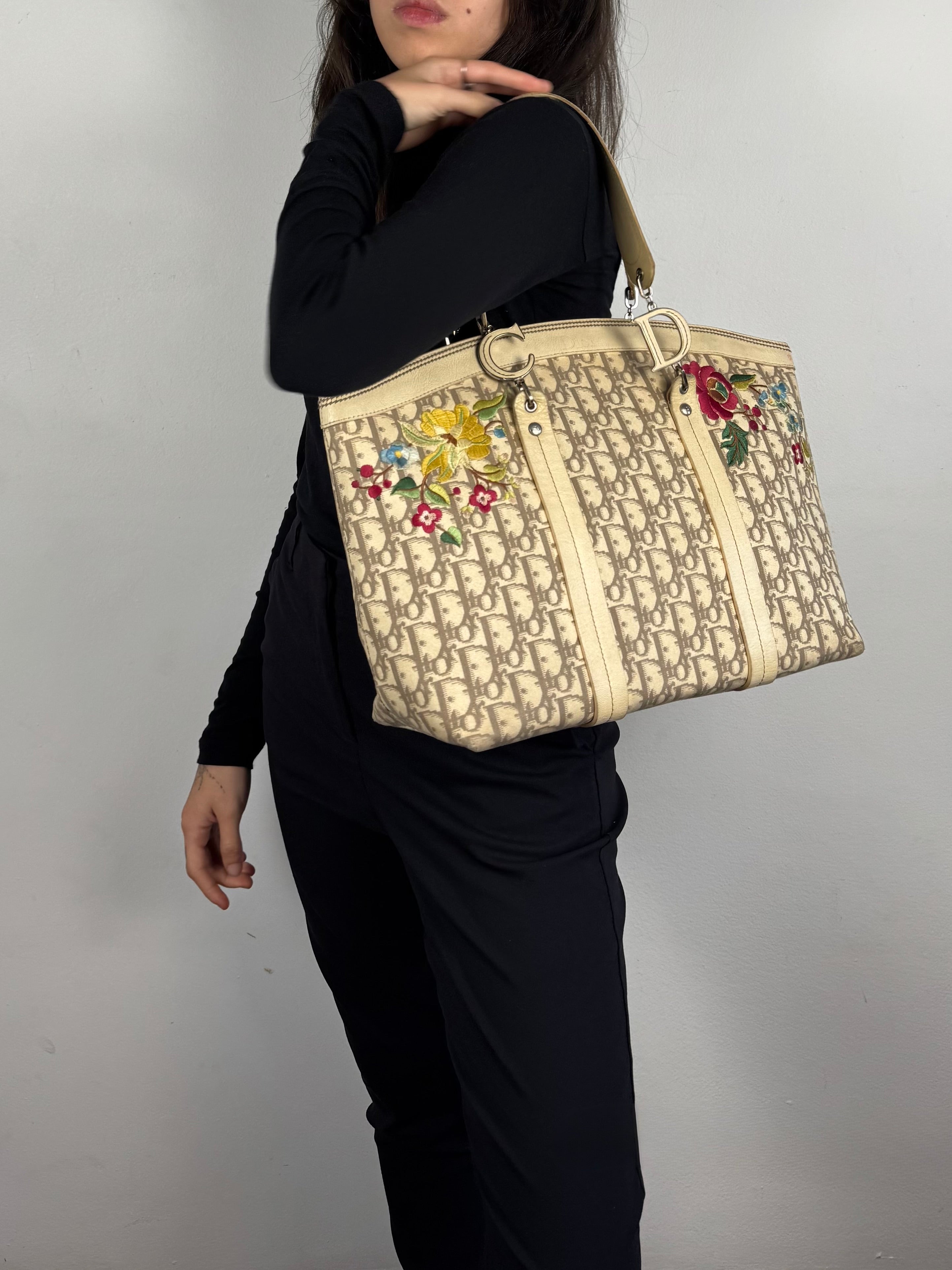 Christian Dior Beige Diorissimo Embroidered Flowers Tote