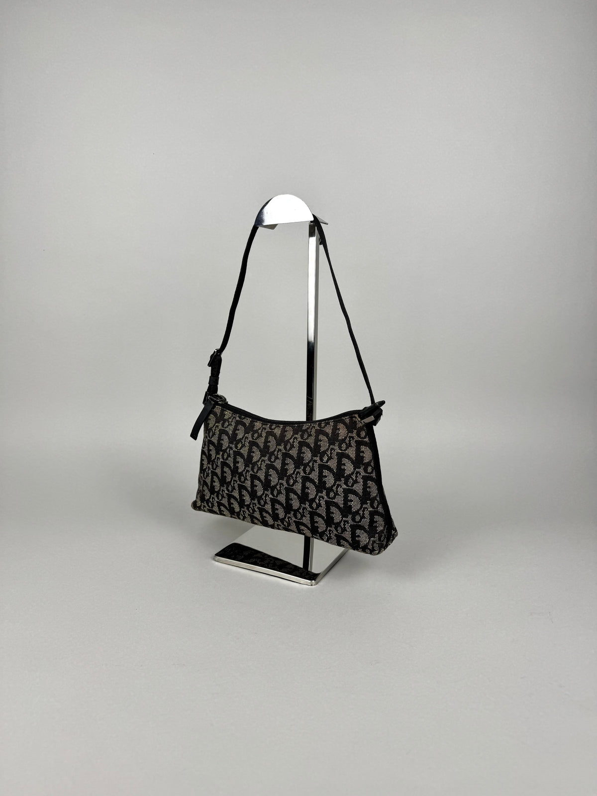 Christian Dior Monogram Pochette Black