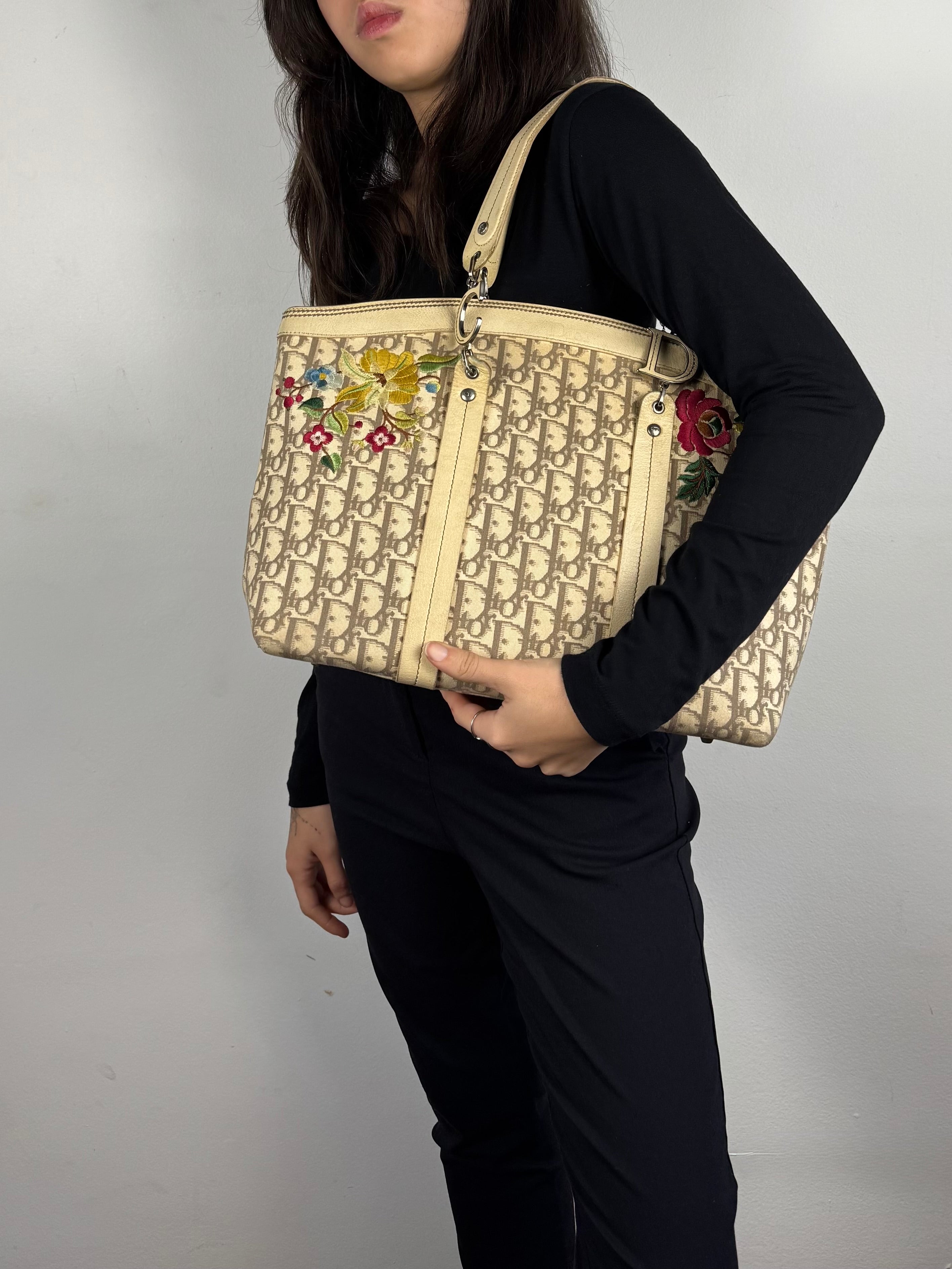 Christian Dior Beige Diorissimo Embroidered Flowers Tote