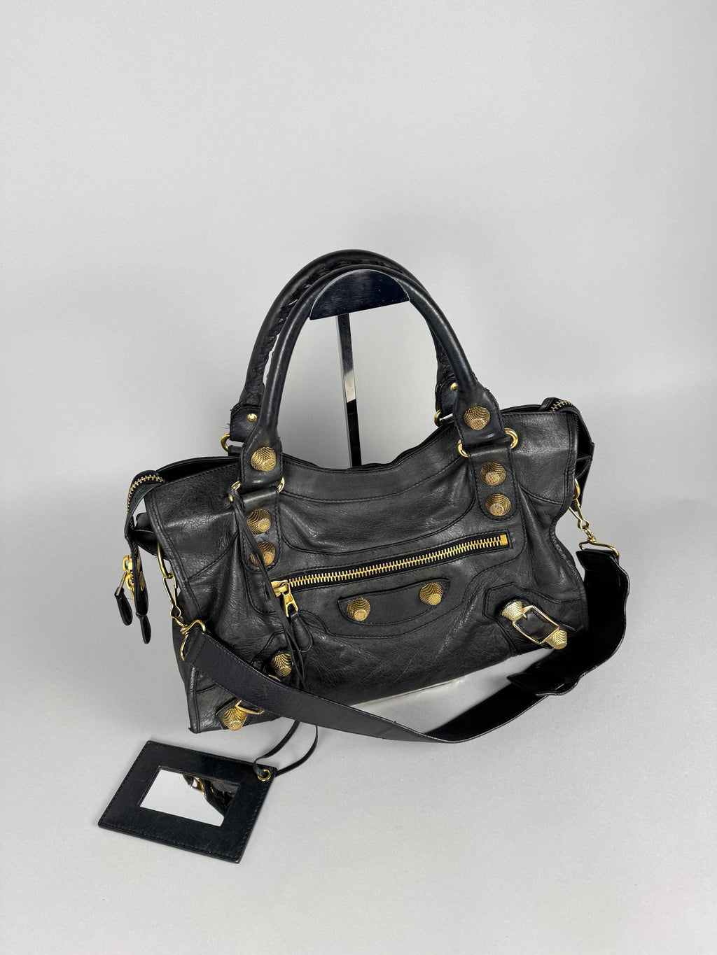 Balenciaga Agneau 21 Gold Hardware City Black Leather