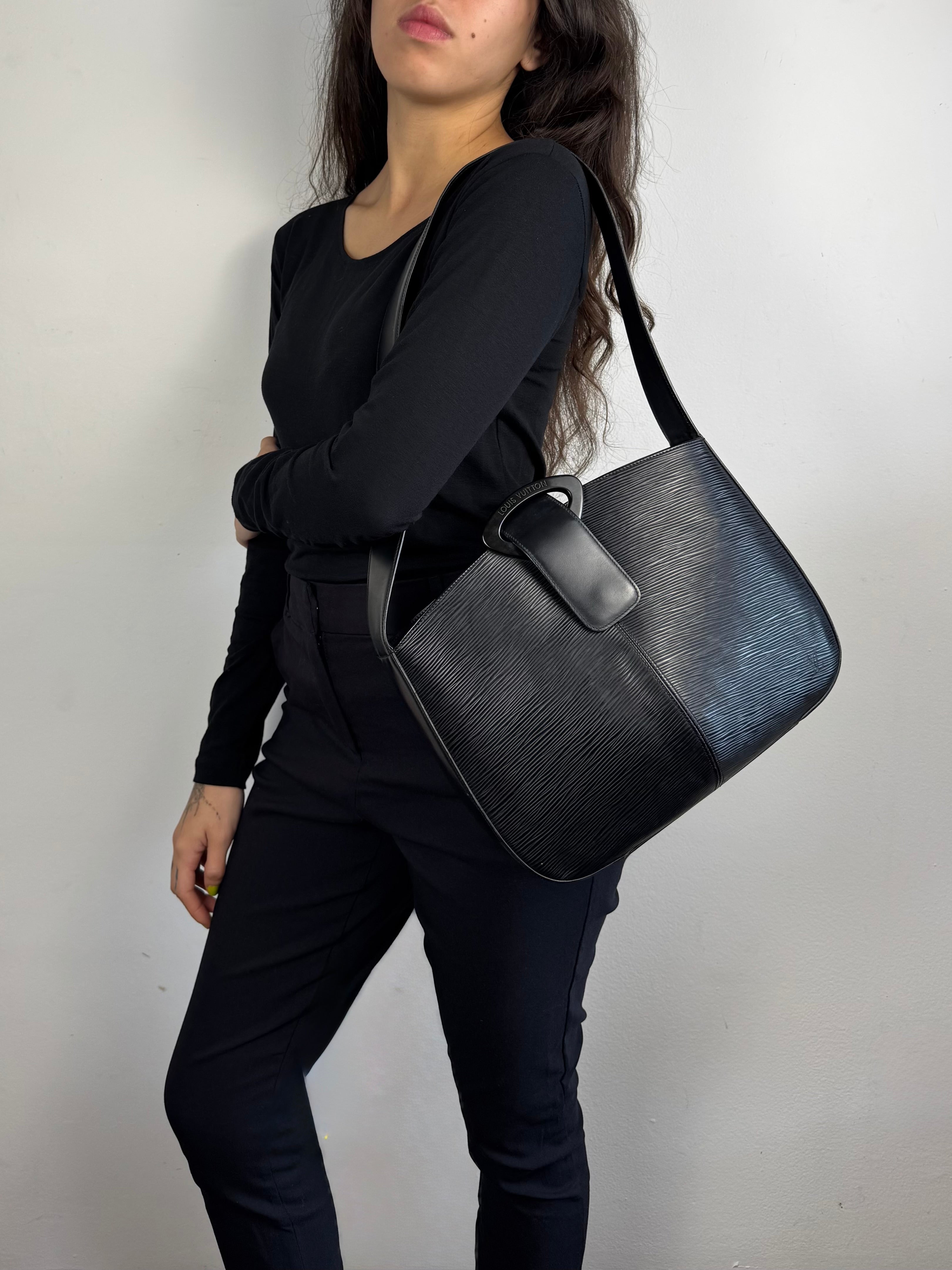 Louis Vuitton Rêverie Epi Leather Black