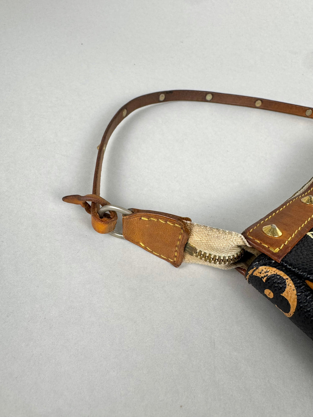 Louis Vuitton Pochette Multicolor Black Monogram