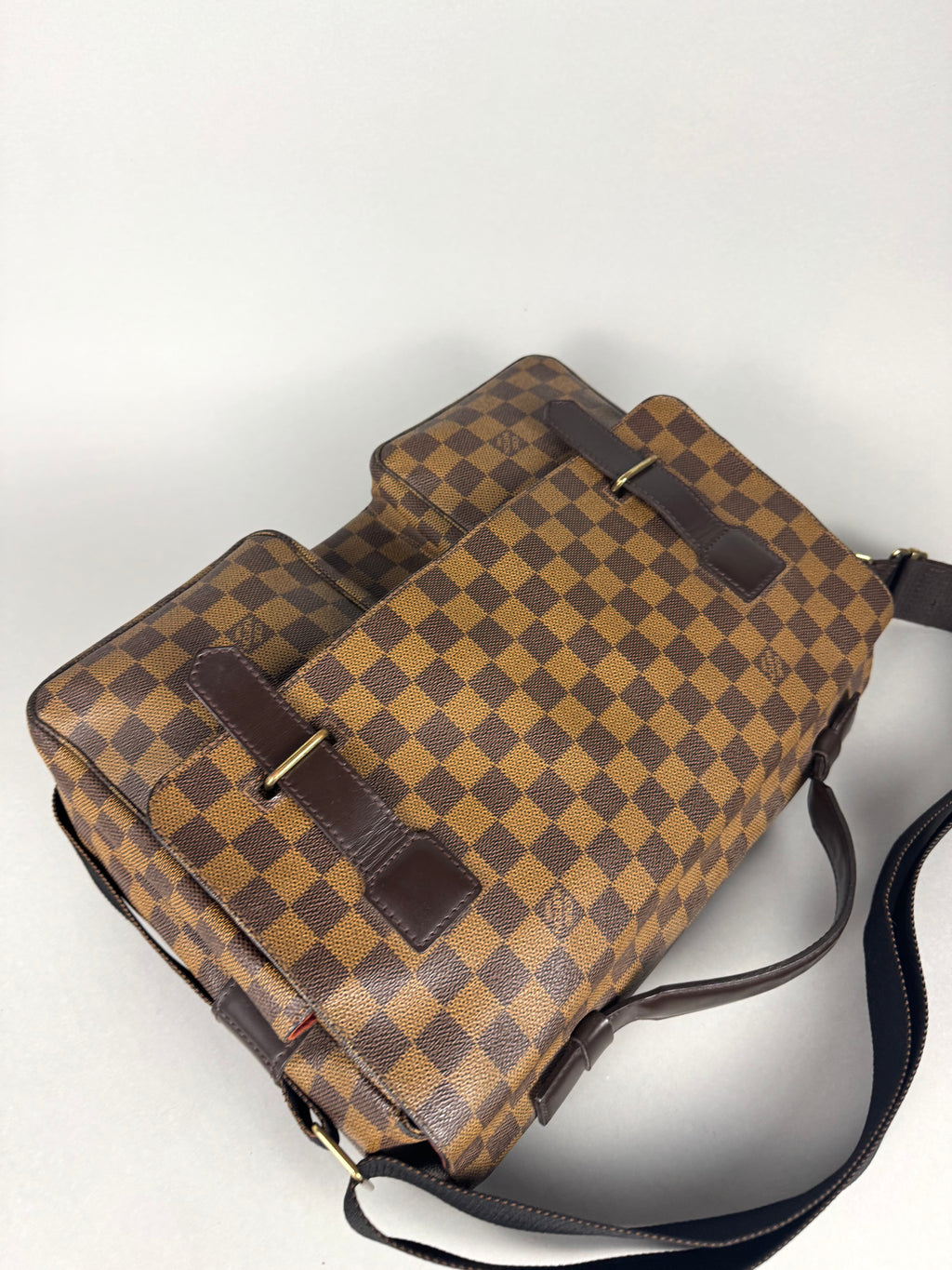 Louis Vuitton Monogram Damier Ebene Broadway Messenger