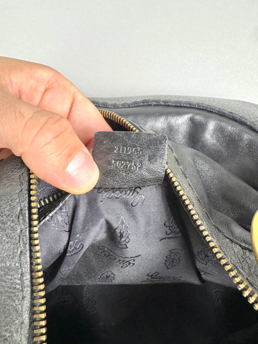 Gucci Babushka Studded Heart Hobo Leather Black