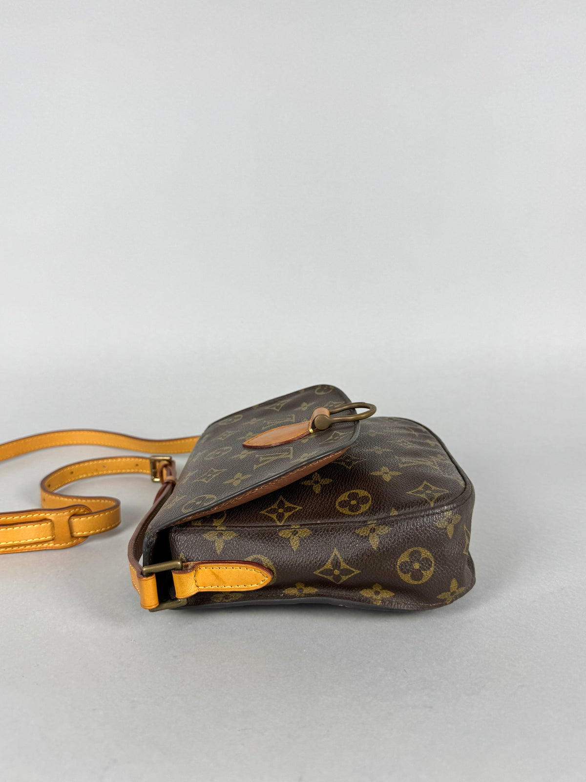 Louis Vuitton Monogram Saint Cloud MM