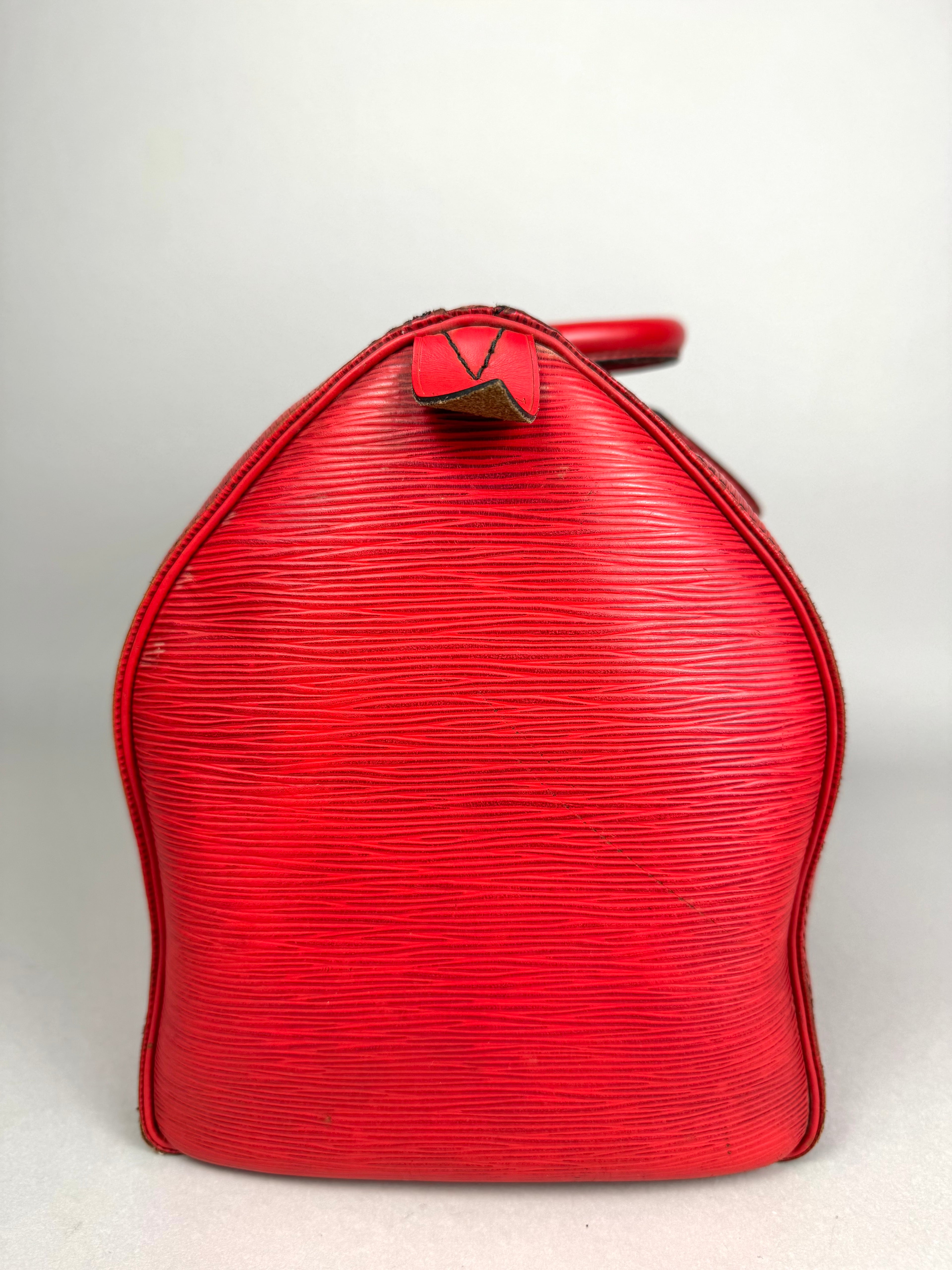 Louis Vuitton Speedy 40 Epi Leather Red