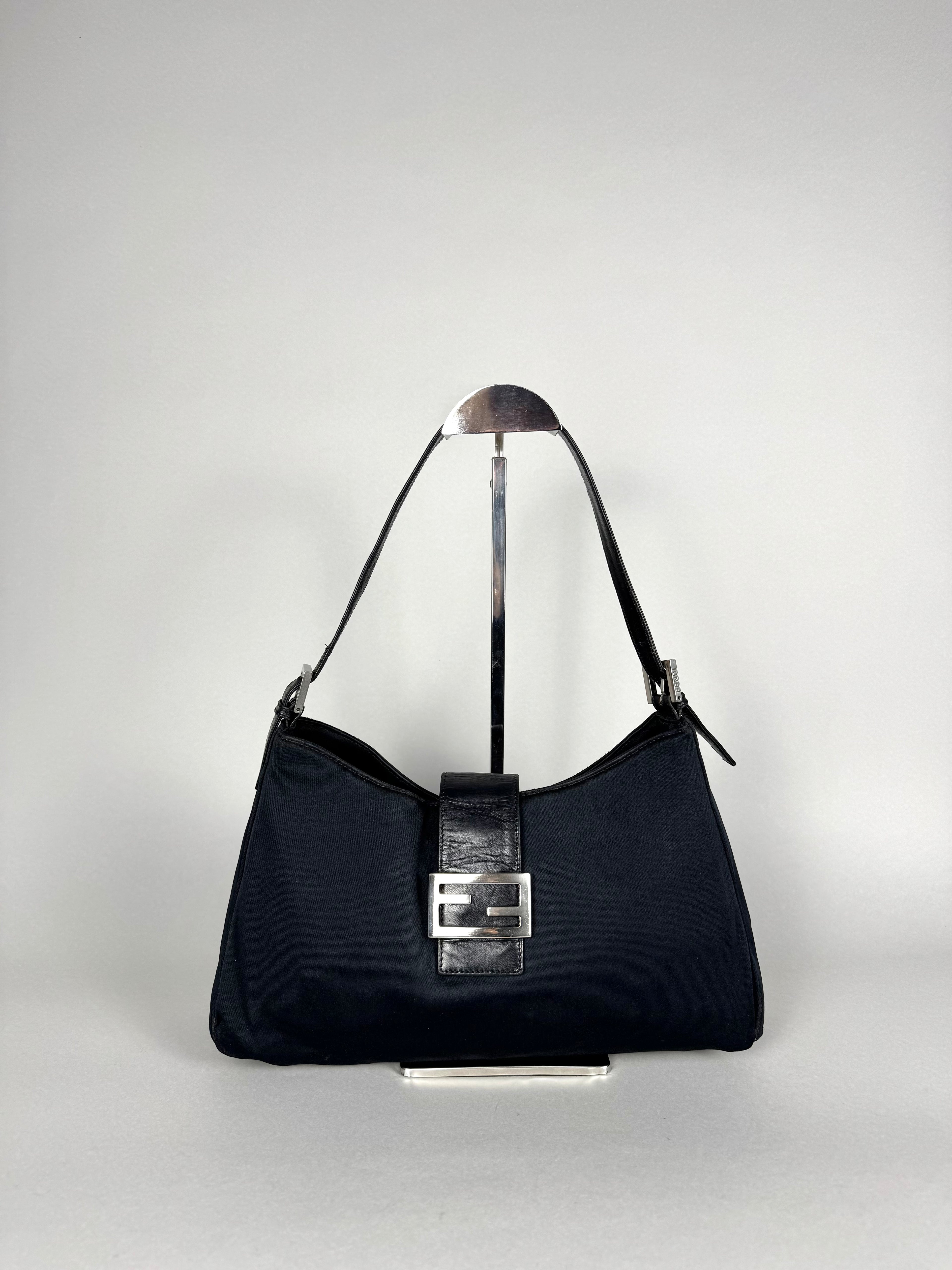Fendi Sac Baguette Black Shoulder