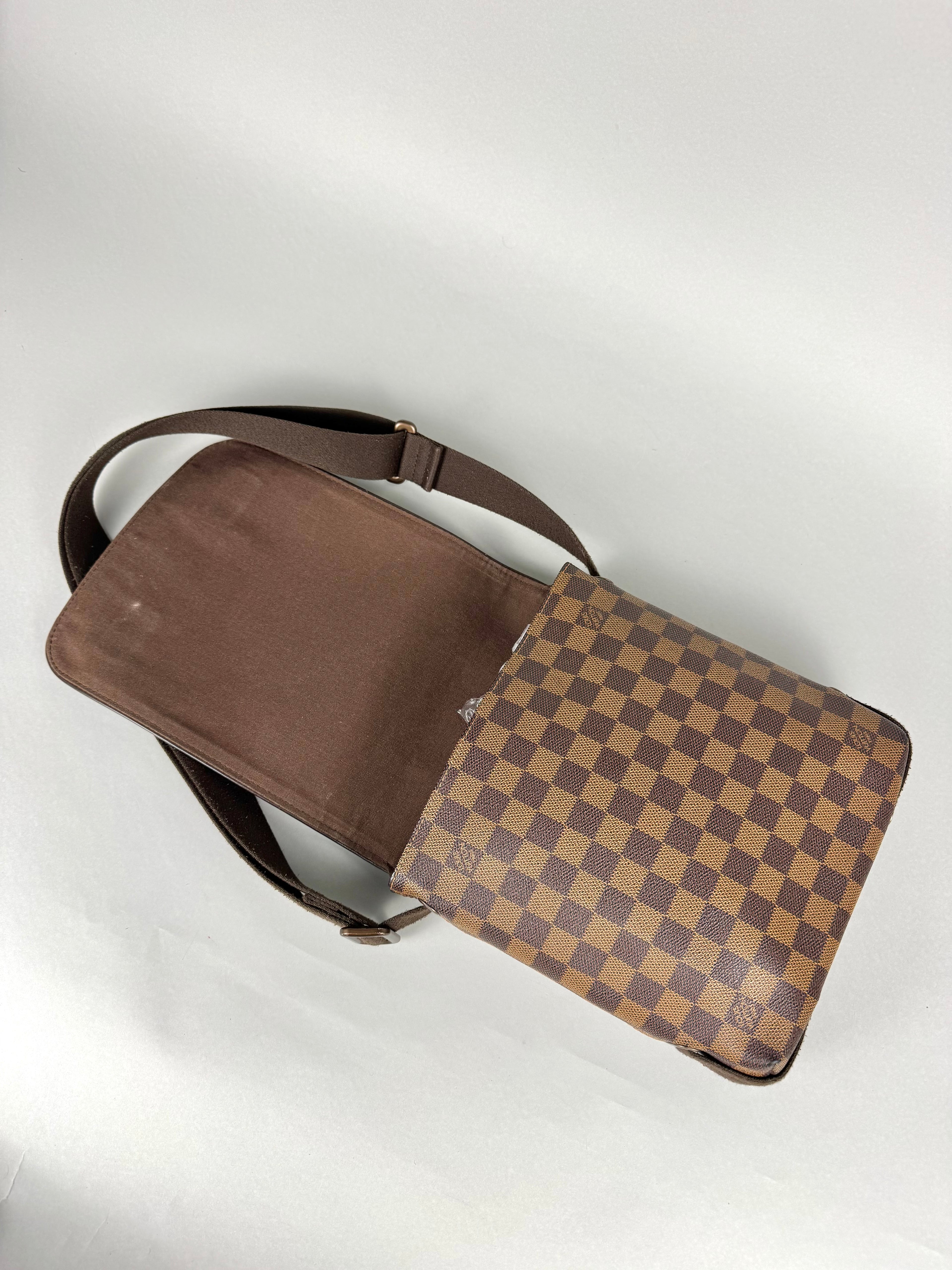 Louis Vuitton Damier Ebene Brooklyn PM