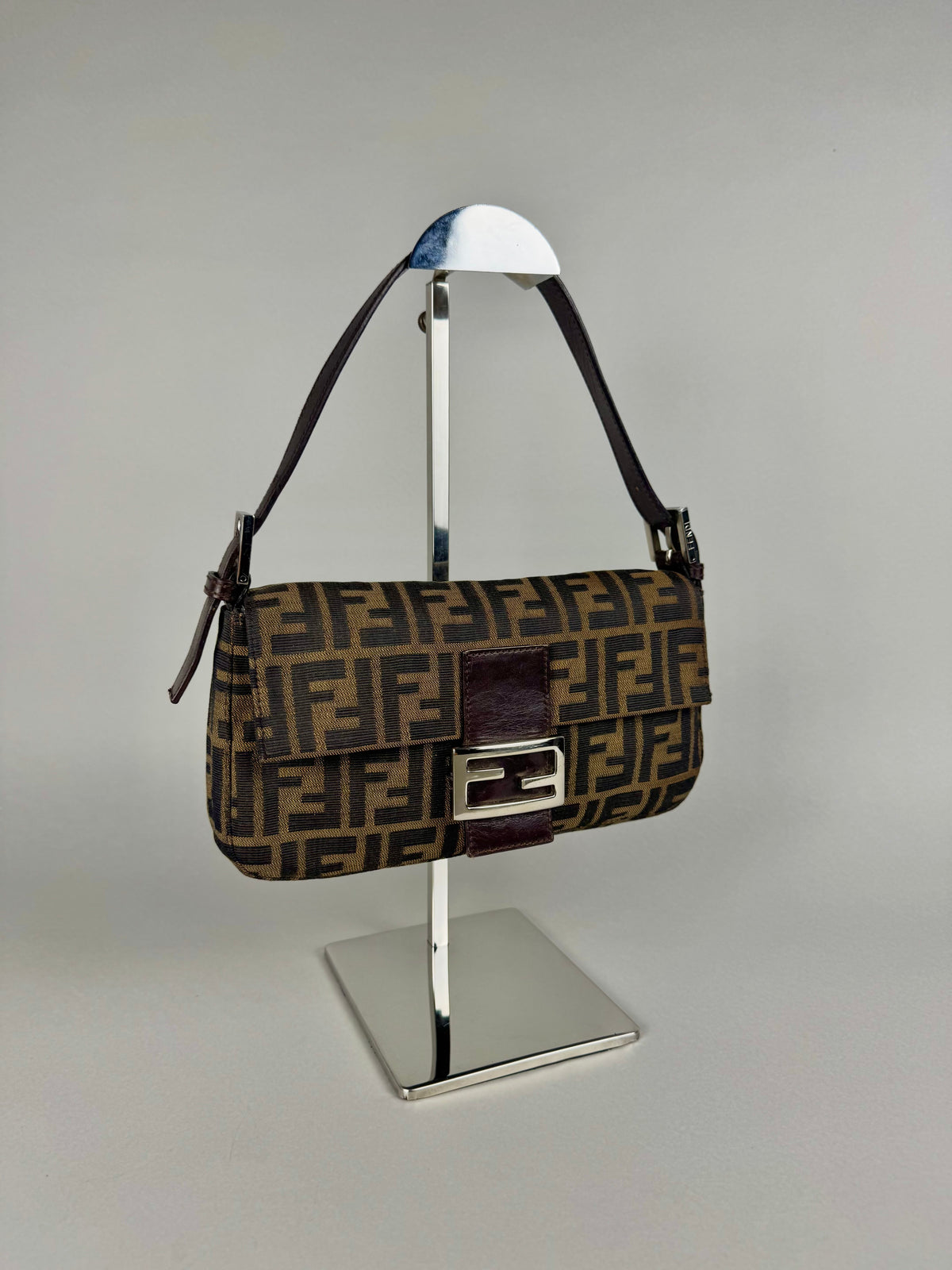 Fendi Baguette Monogram Zucca