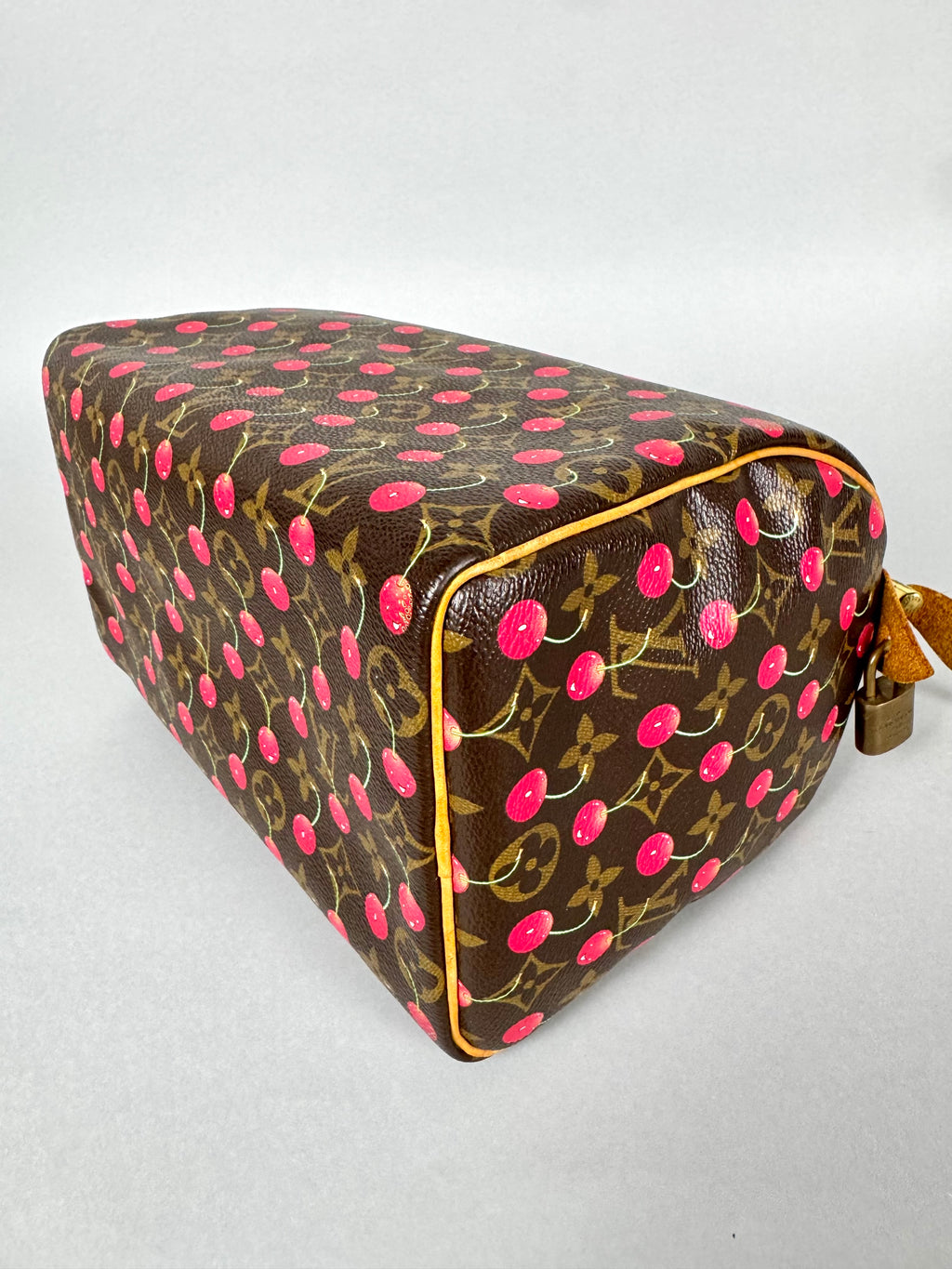 Louis Vuitton Monogram Speedy Cerises 25