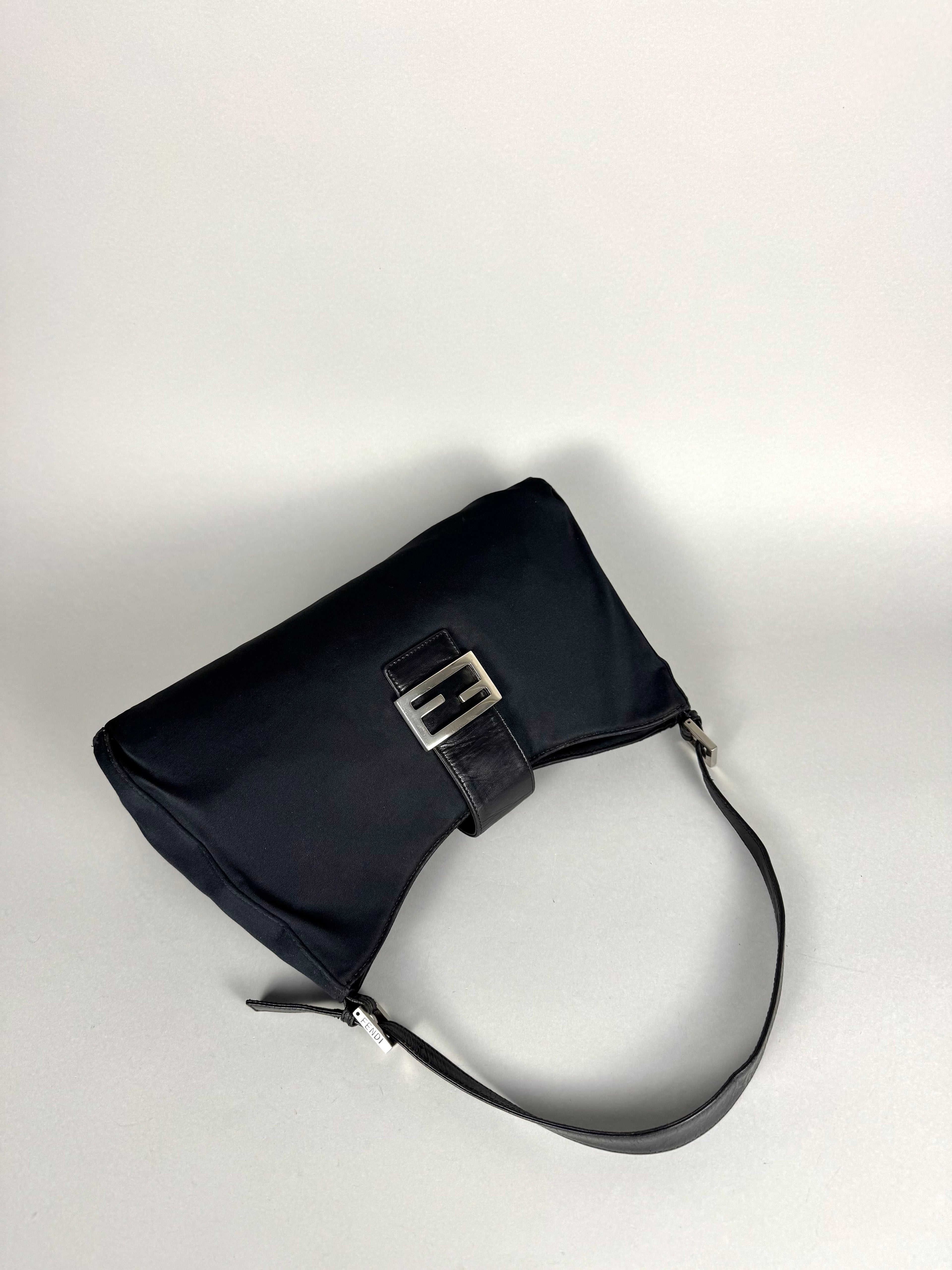 Fendi Sac Baguette Black Shoulder