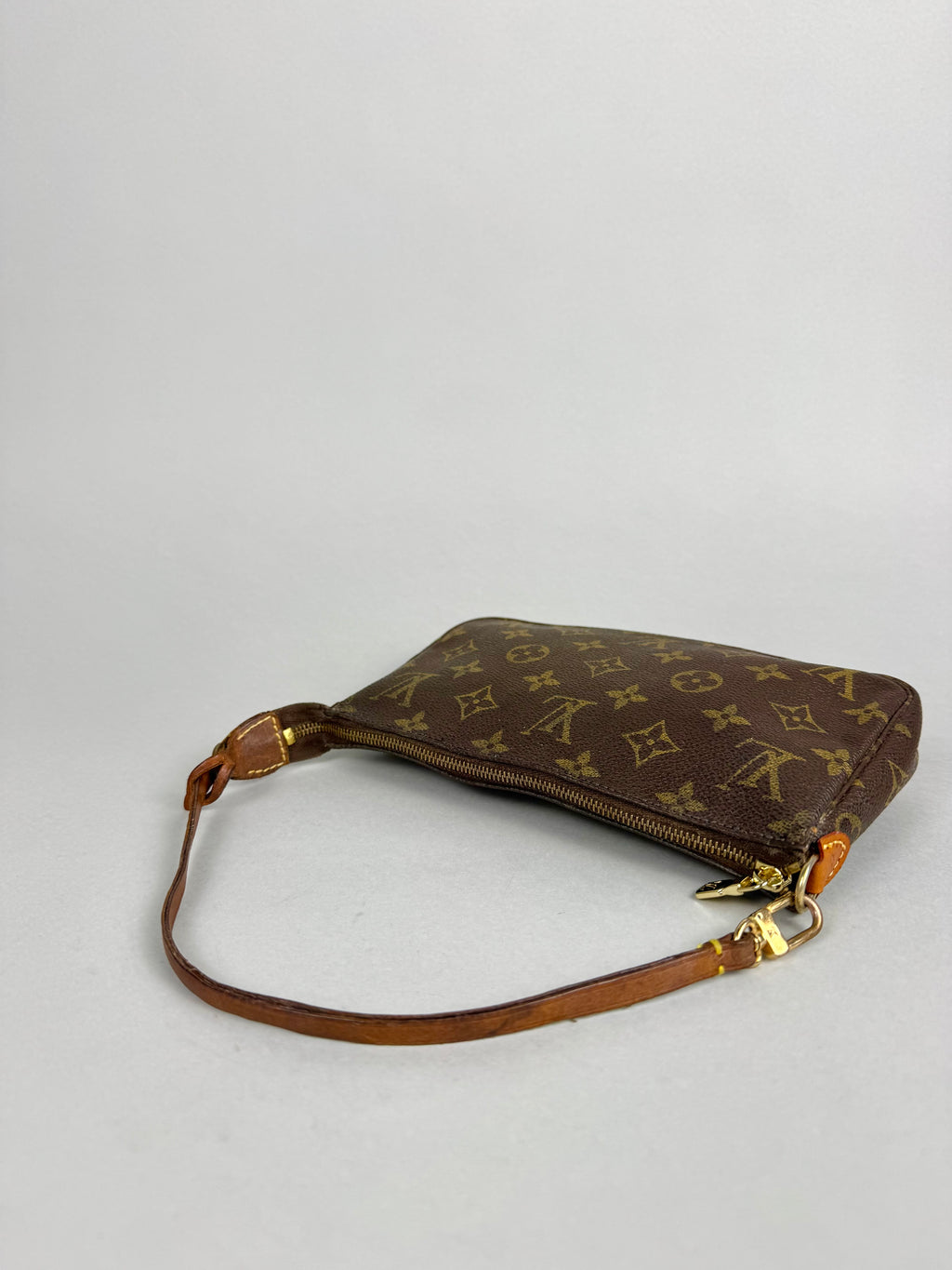 Louis Vuitton Monogram Pochette