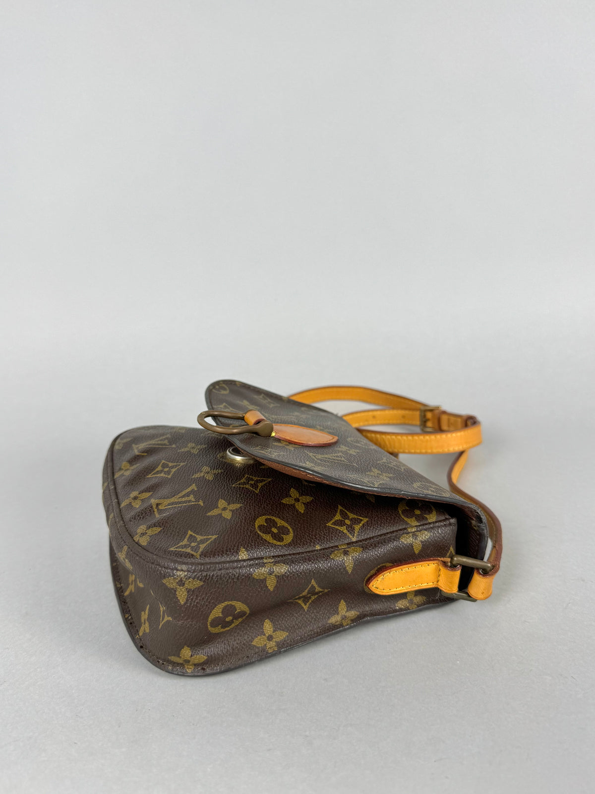 Louis Vuitton Monogram Saint Cloud MM