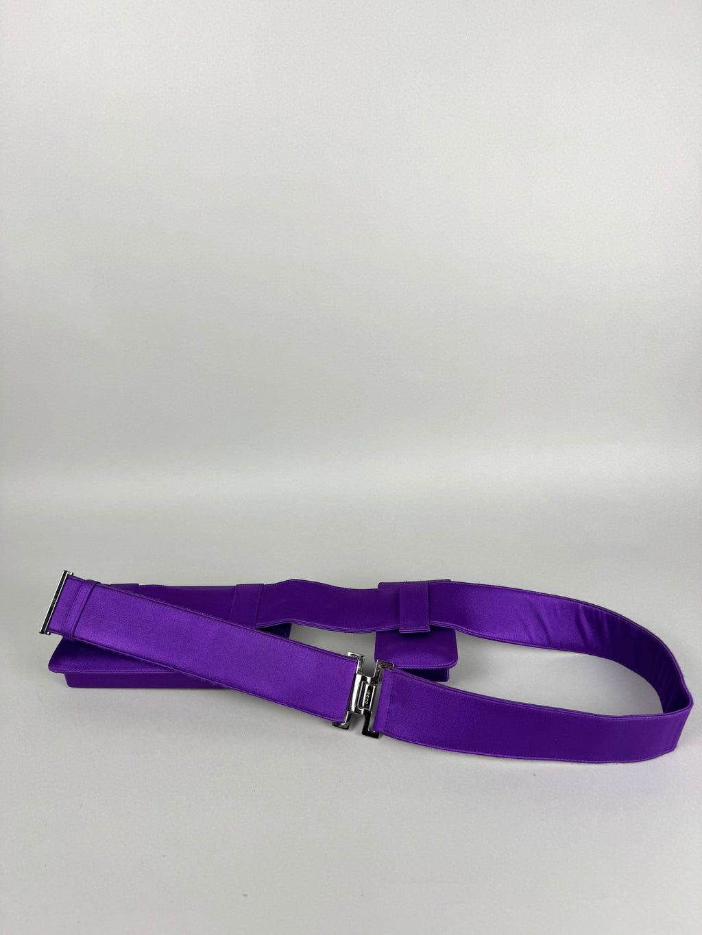 Gucci Tom Ford Runway Purple Satin Pochete Belt Sling