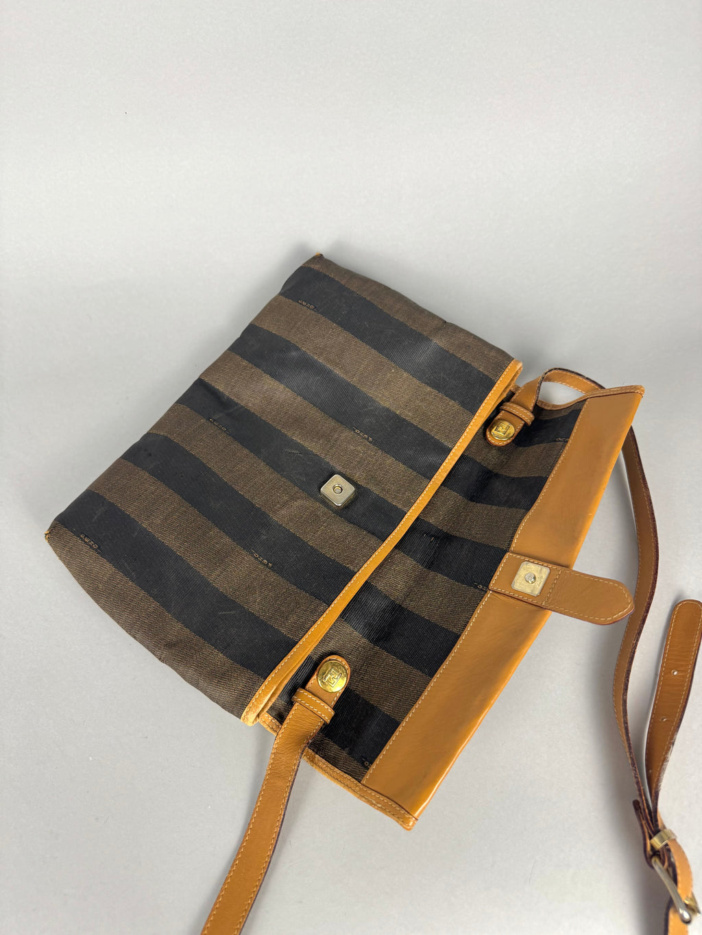 Fendi Pequim Stripe Envelope Crossbody