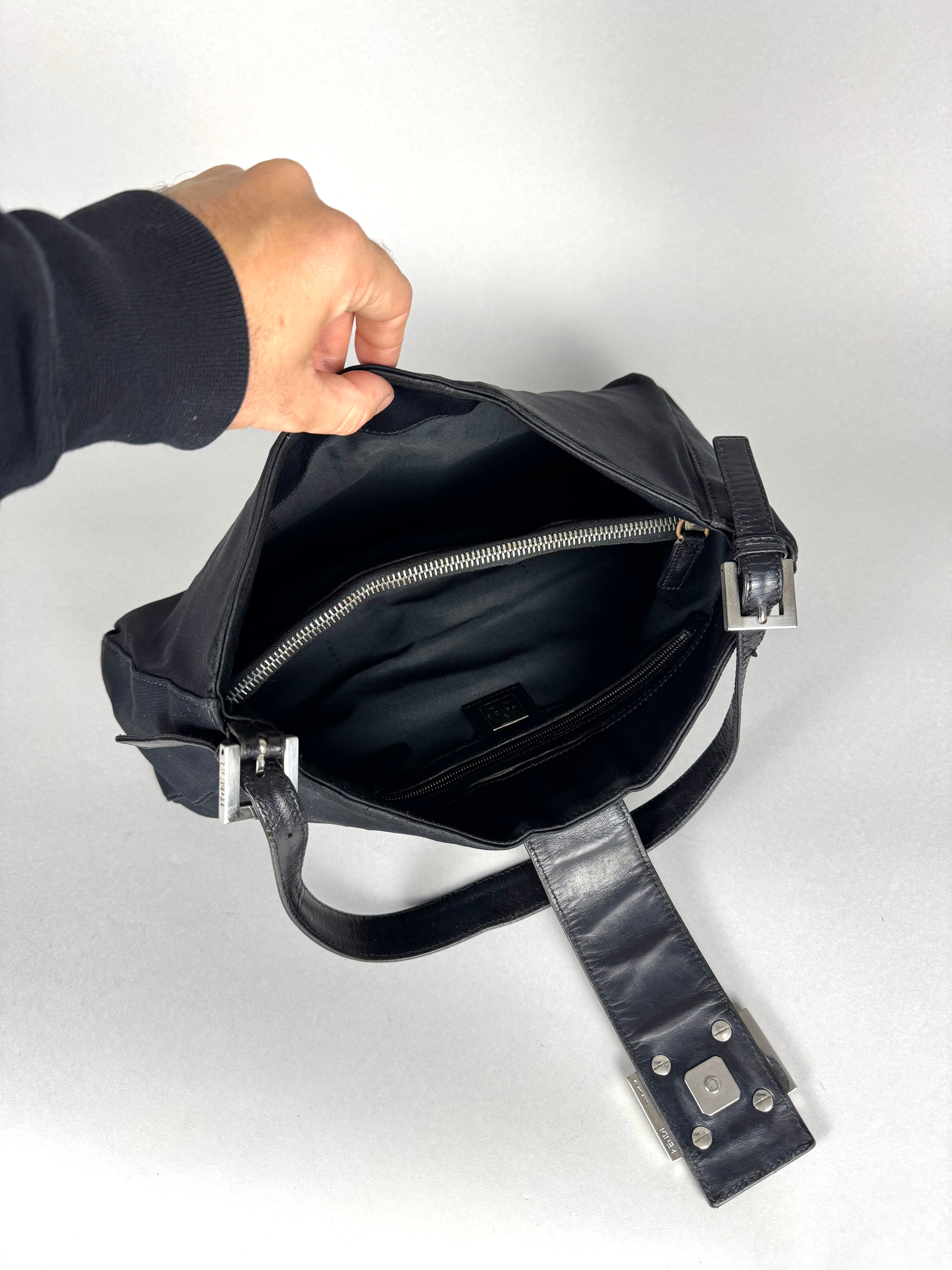 Fendi Sac Baguette Black Shoulder