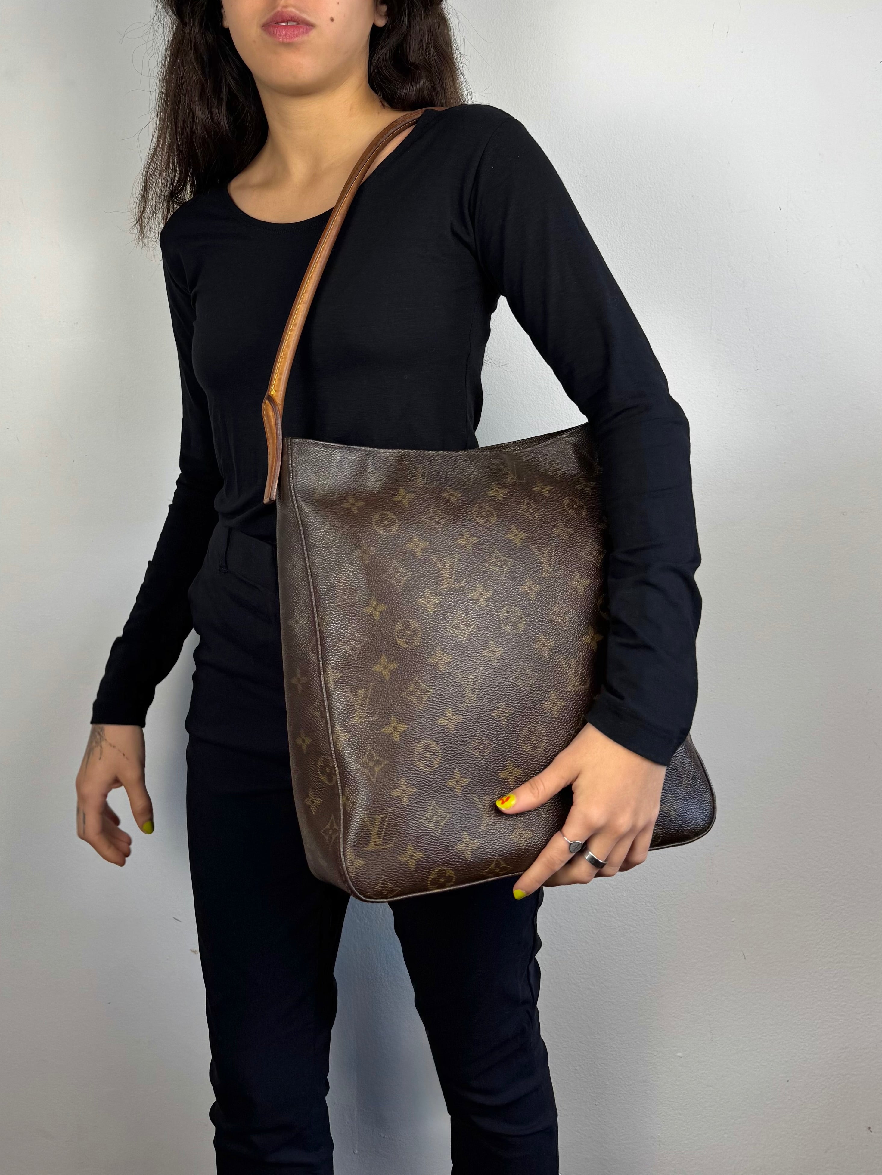 Louis Vuitton Monogram Looping GM