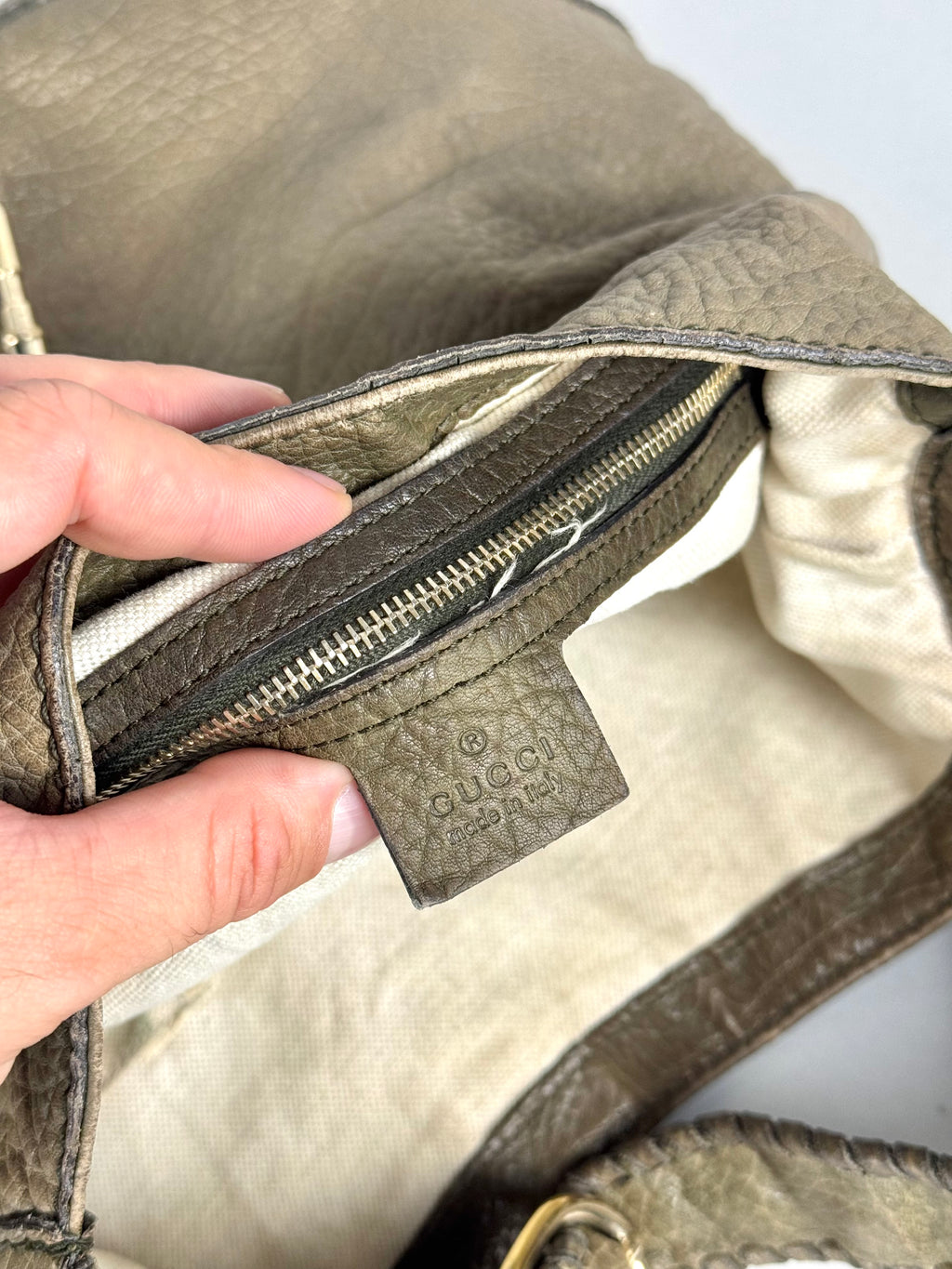 Gucci New Jackie Hobo Leather Taupe