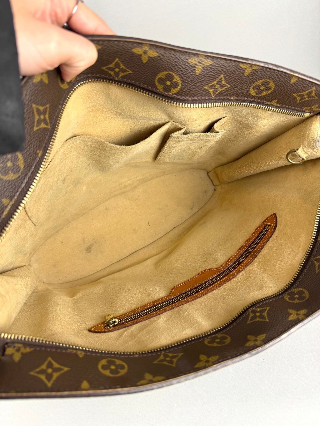 Louis Vuitton Monogram Babylone