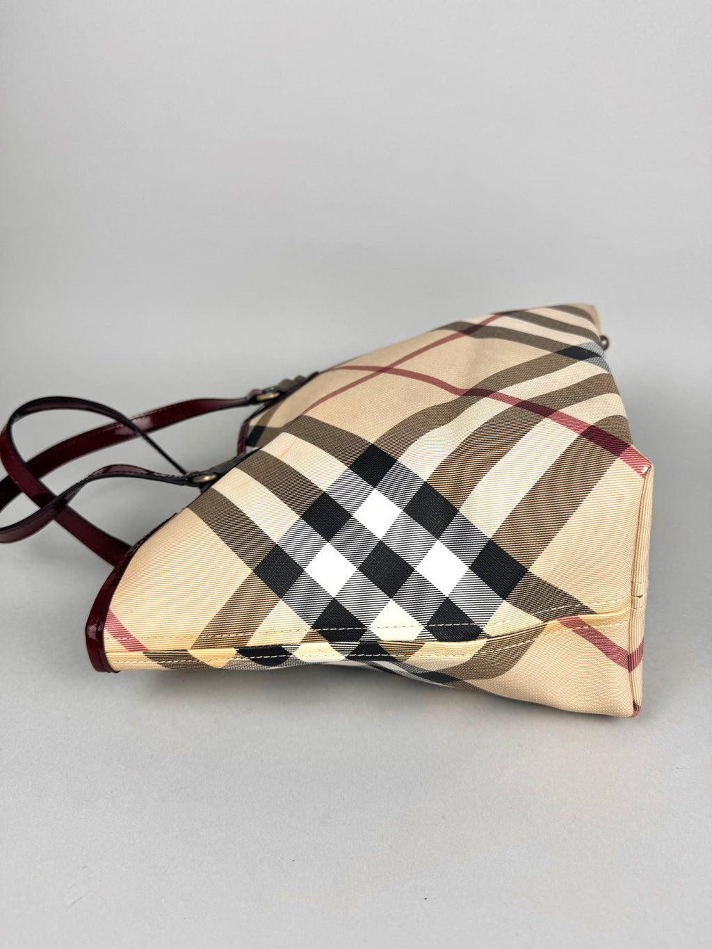 Burberry Nickie Supernova Check Burgundy
