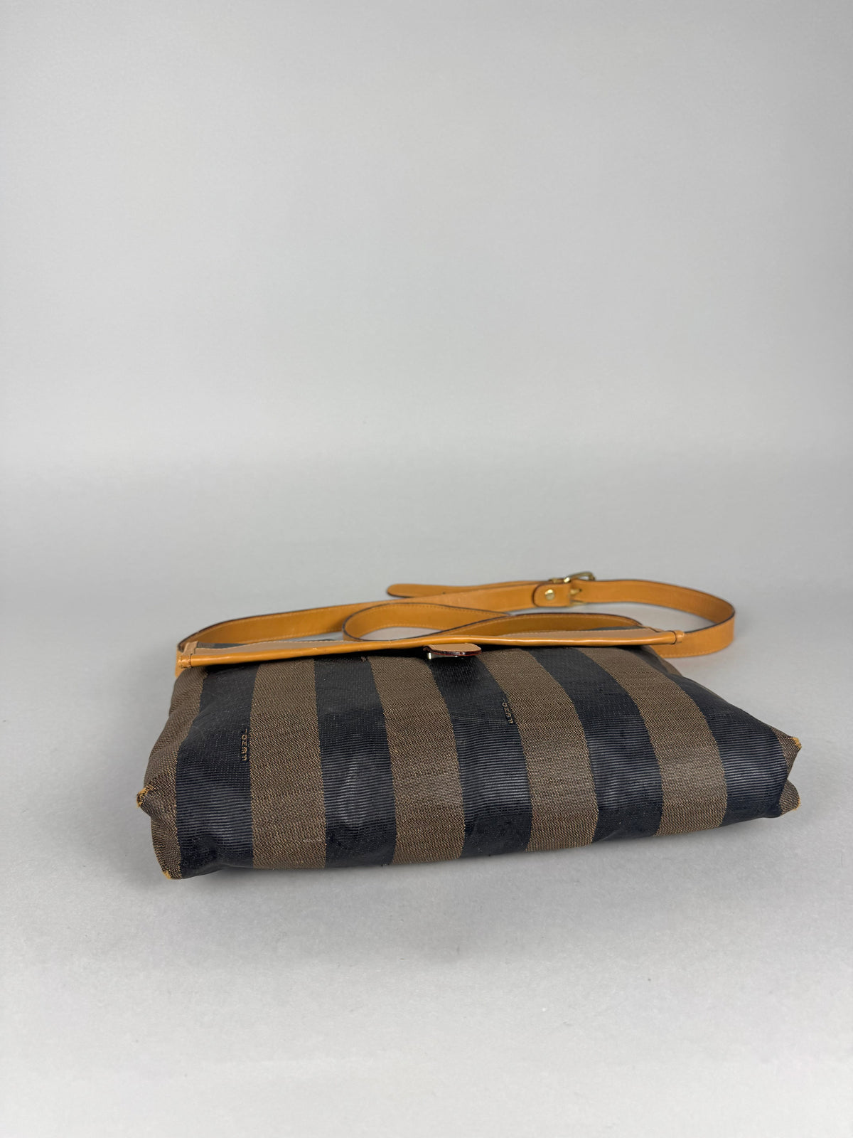 Fendi Pequim Stripe Envelope Crossbody