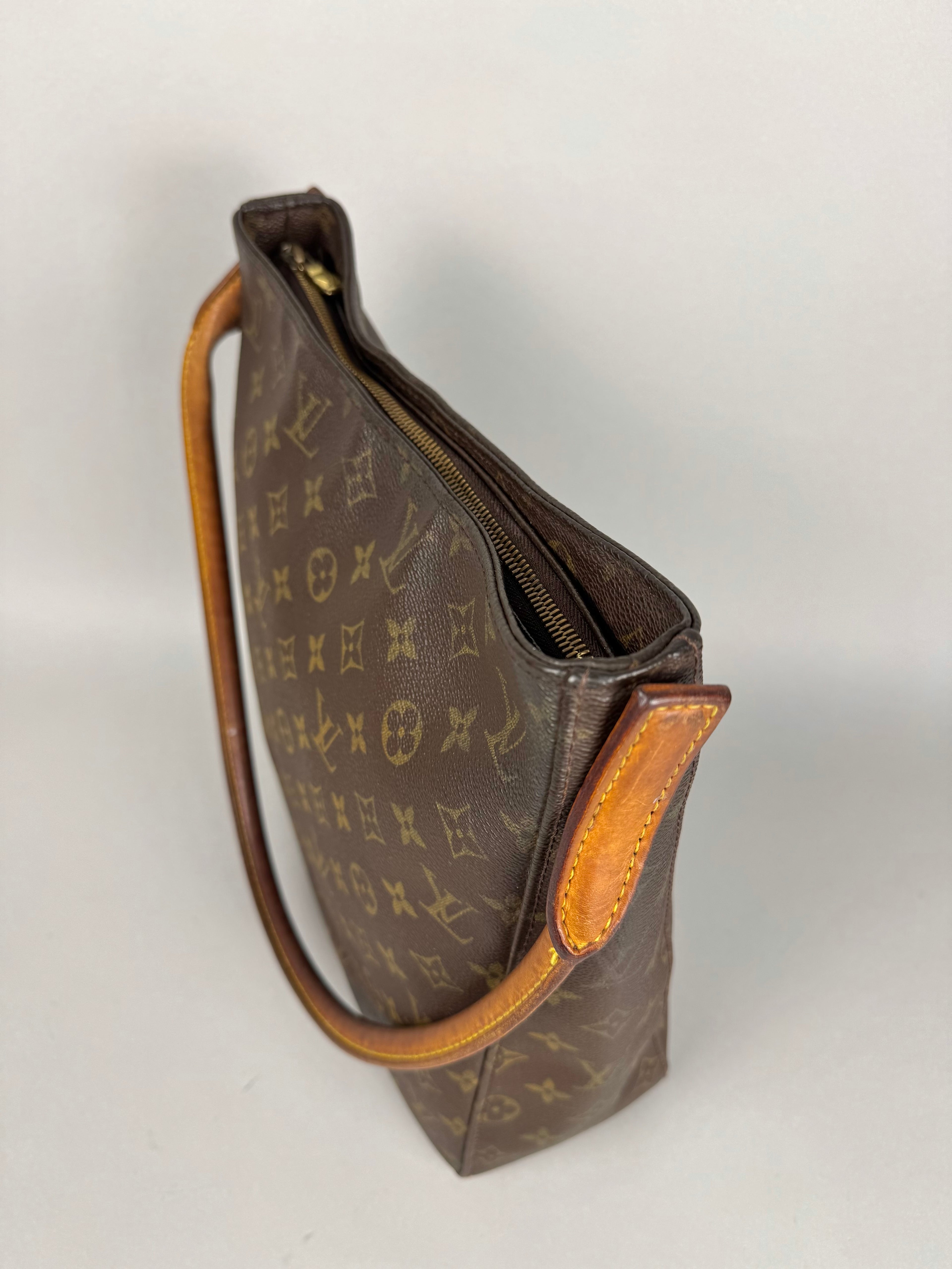 Louis Vuitton Monogram Looping GM