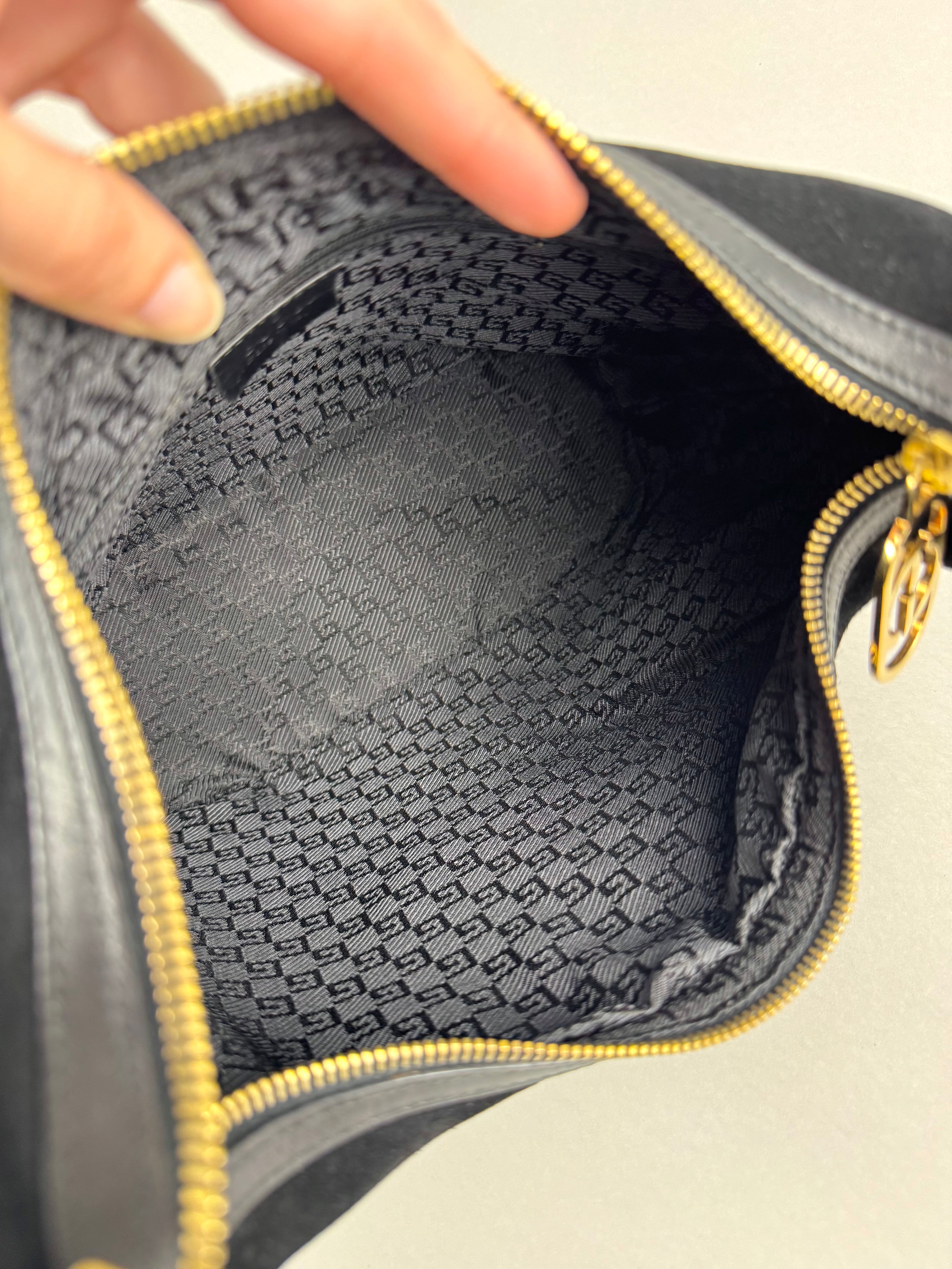 Gucci Black Suede Leather Shoulder