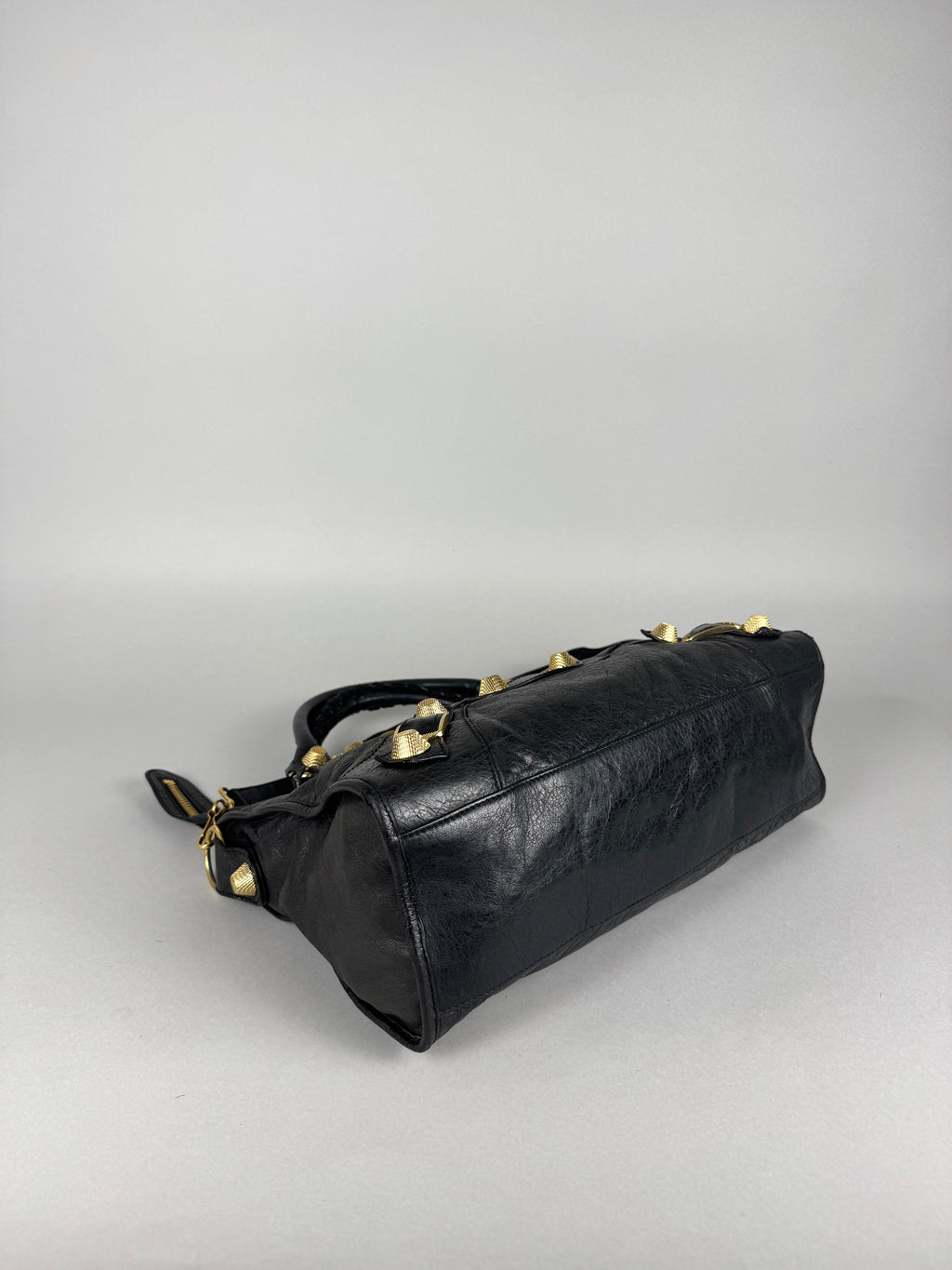Balenciaga Agneau 21 Gold Hardware City Black Leather