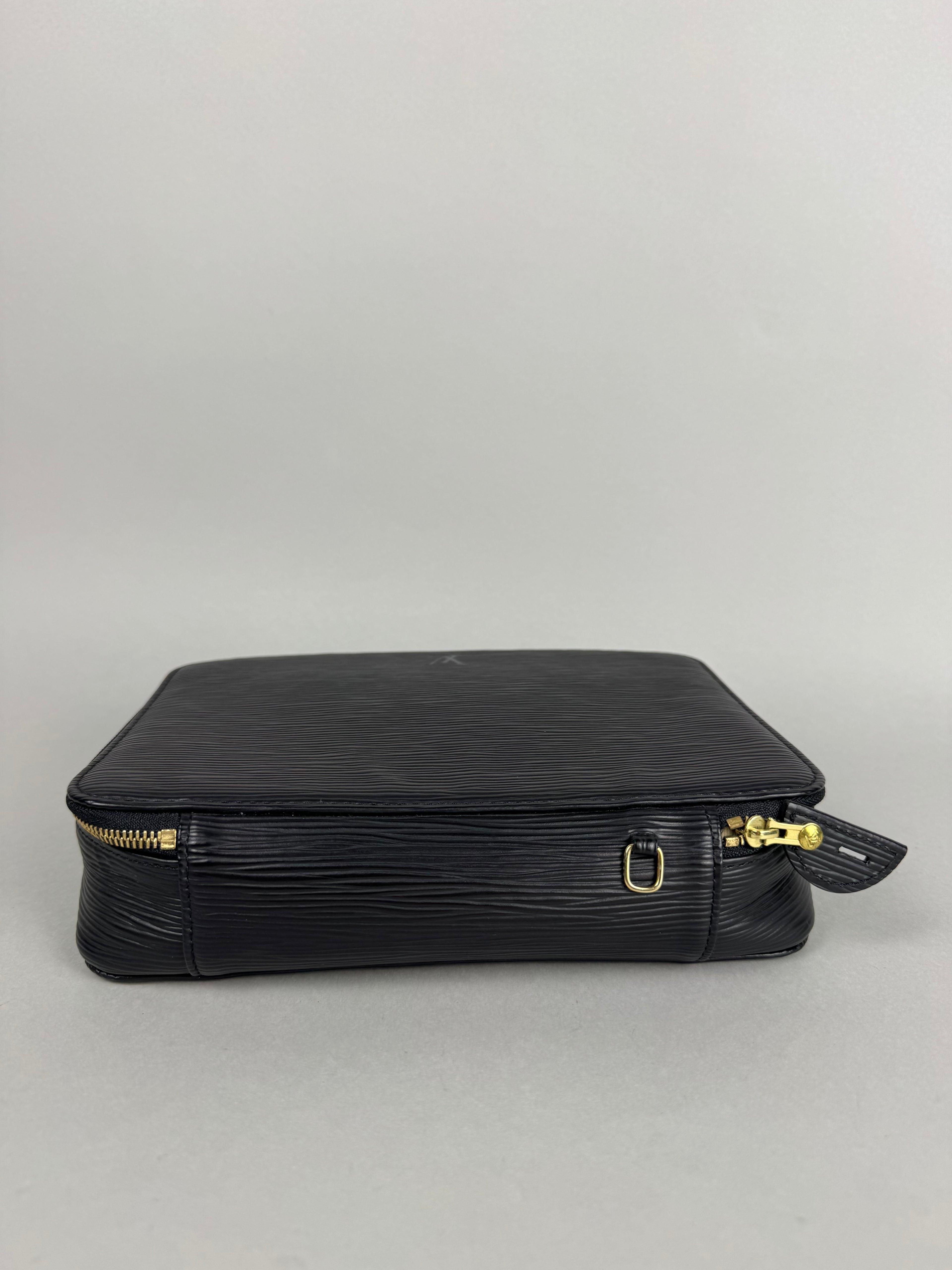 Louis Vuitton Epi Leather Black Poche Monte-Carlo Jewelry Case Noir