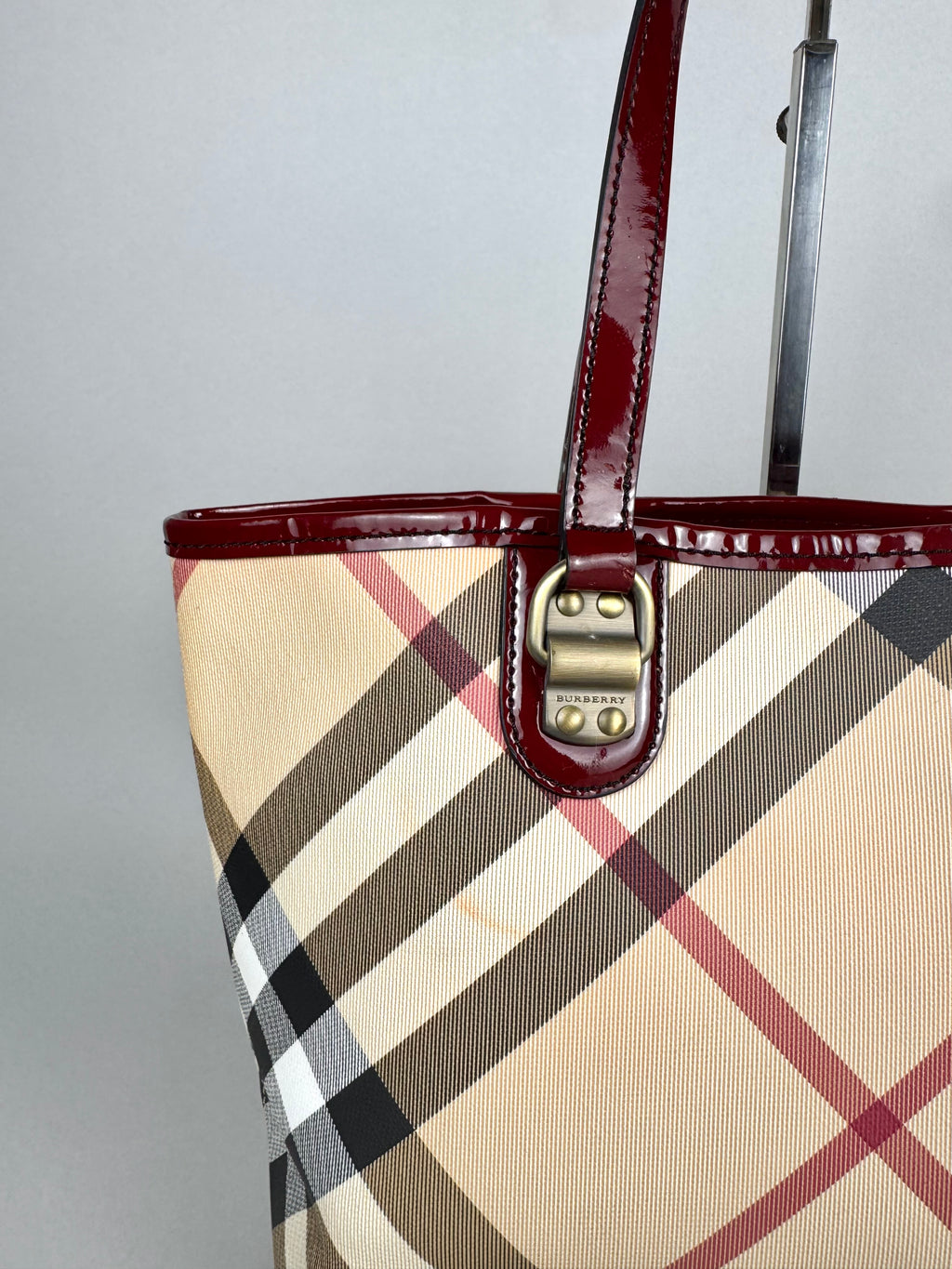 Burberry Nickie Supernova Check Burgundy