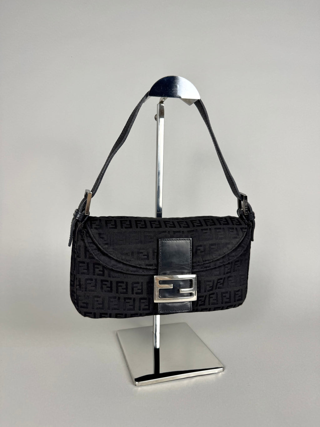 Fendi Baguette Monogram Black